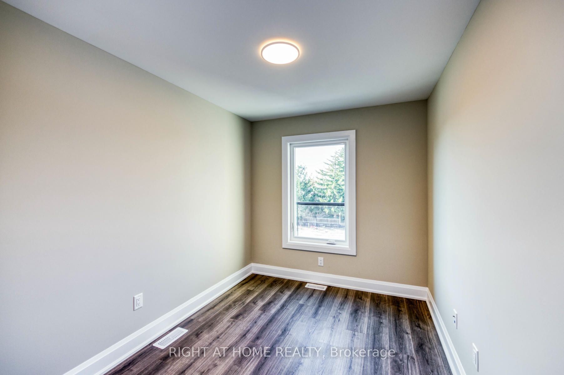 292 Vine Street 20 Property Photo 18