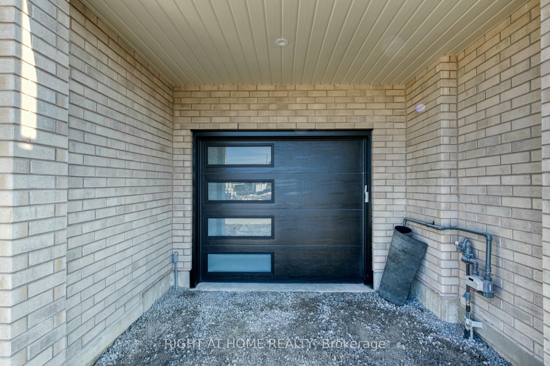 292 Vine Street 20 Property Photo 27