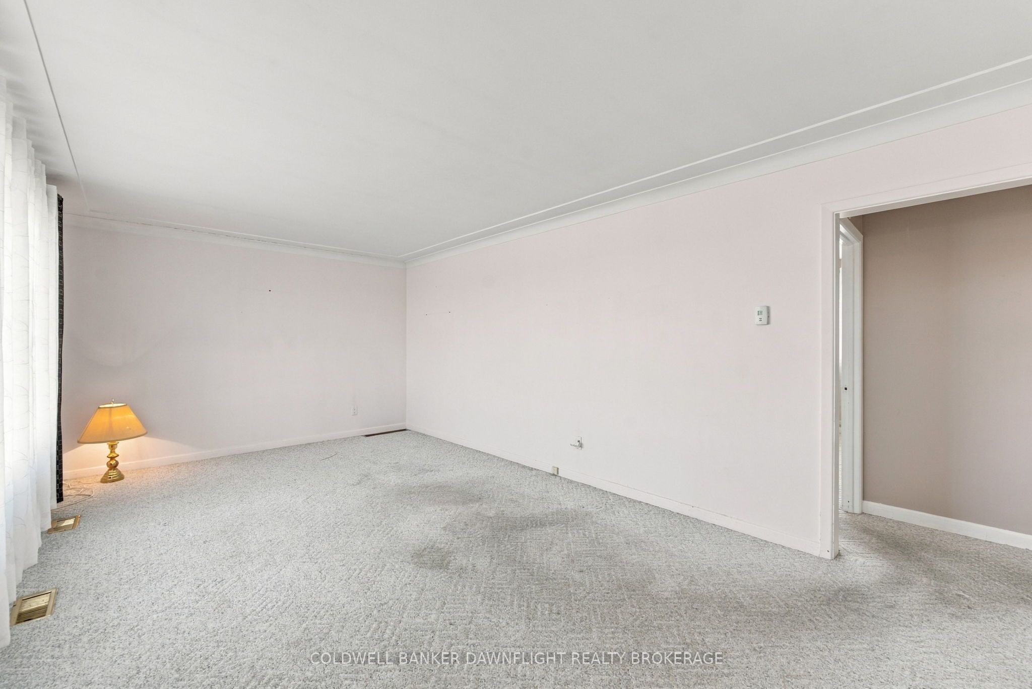 14211 Elginfield Road Property Photo 11