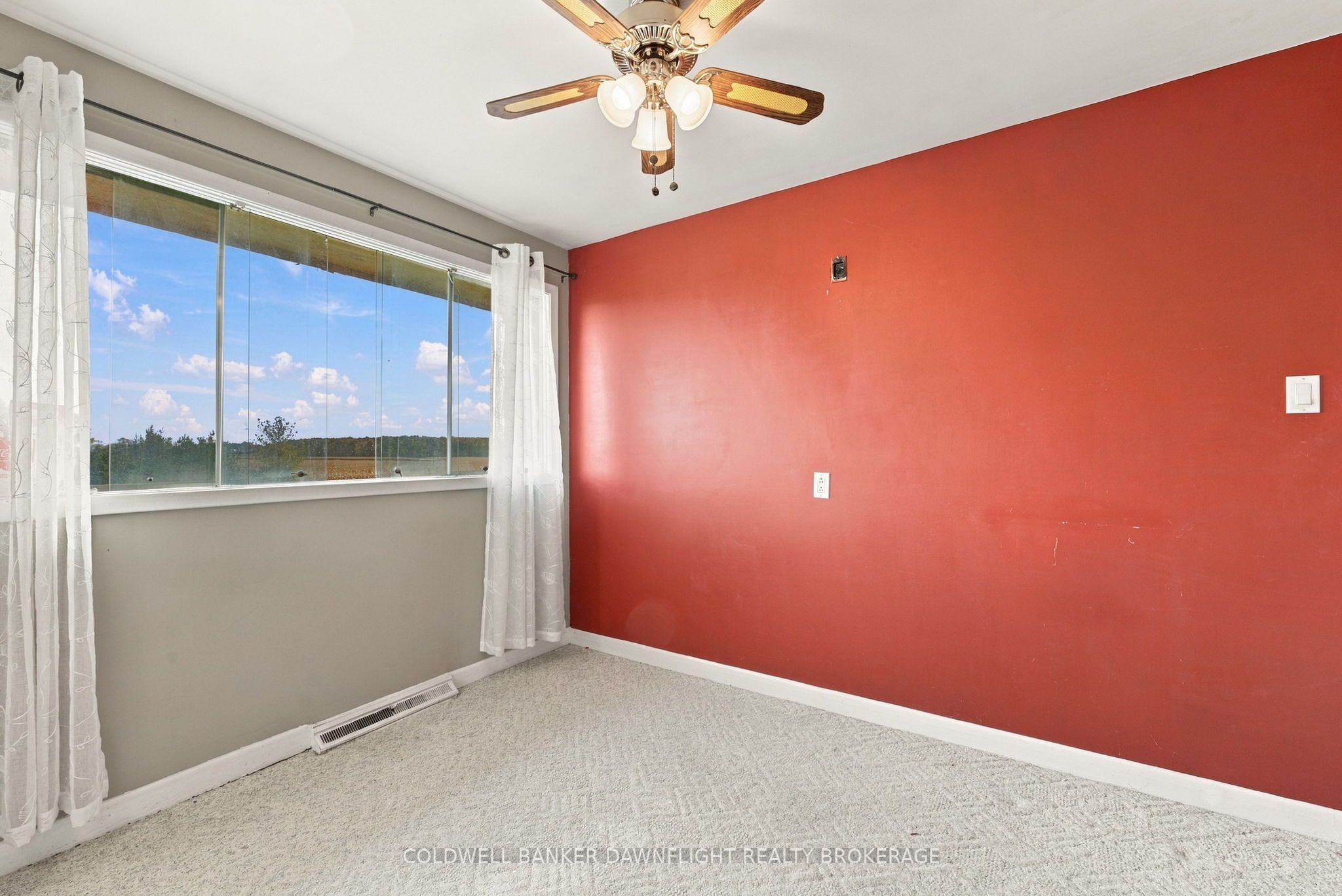 14211 Elginfield Road Property Photo 14