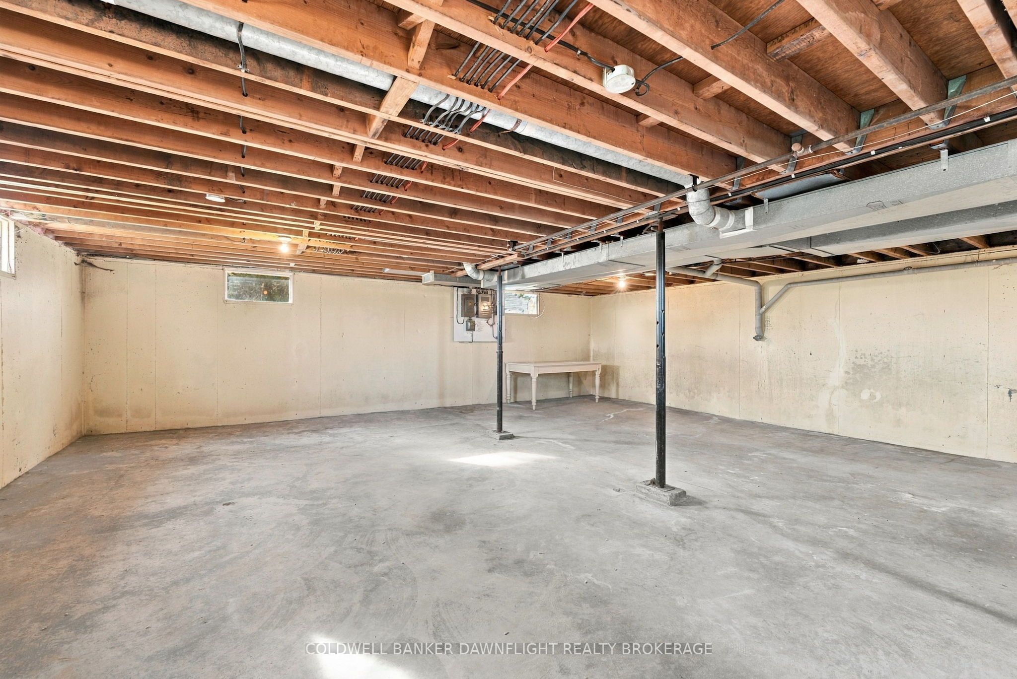 14211 Elginfield Road Property Photo 34