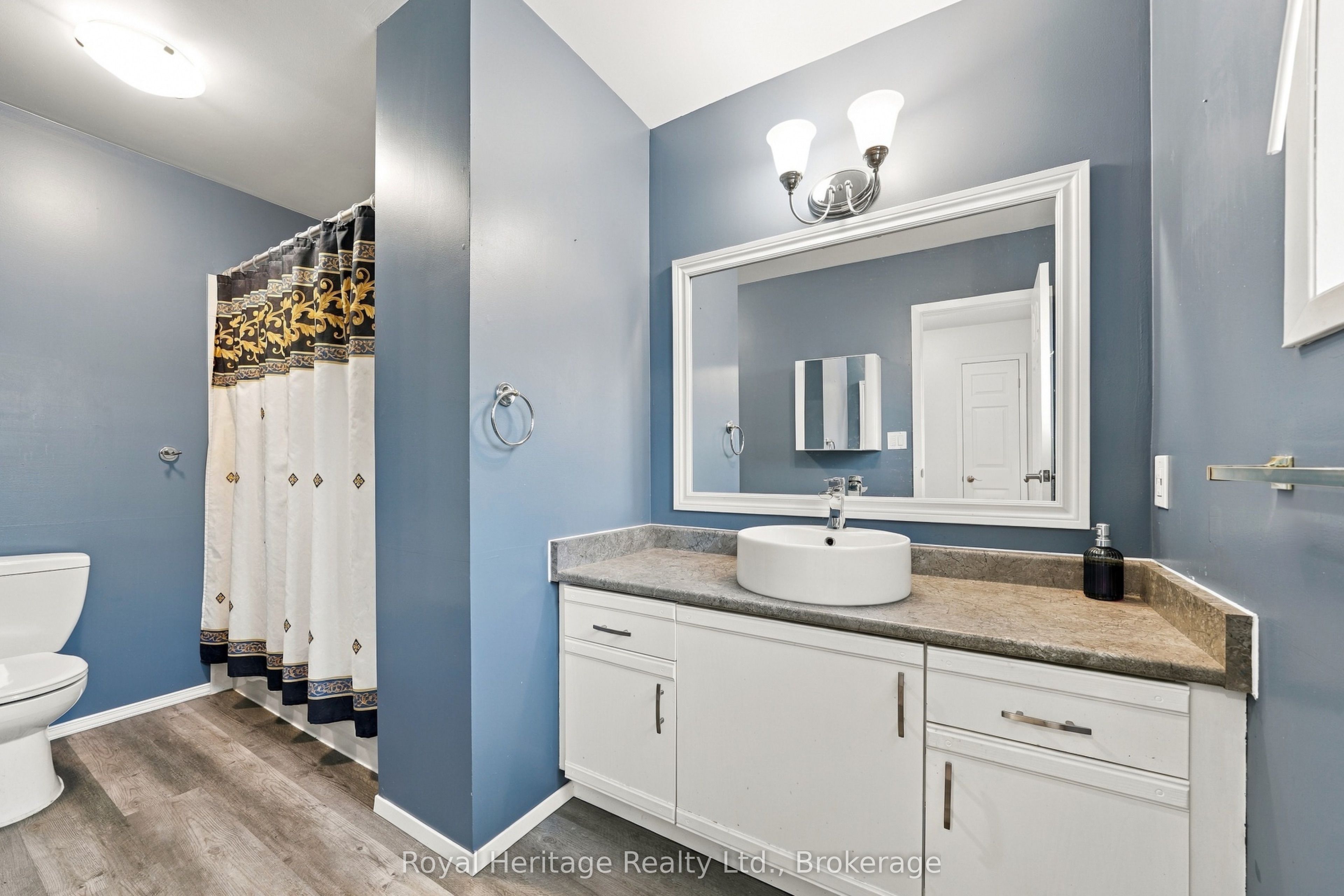 54 North Murray Street Property Photo 23