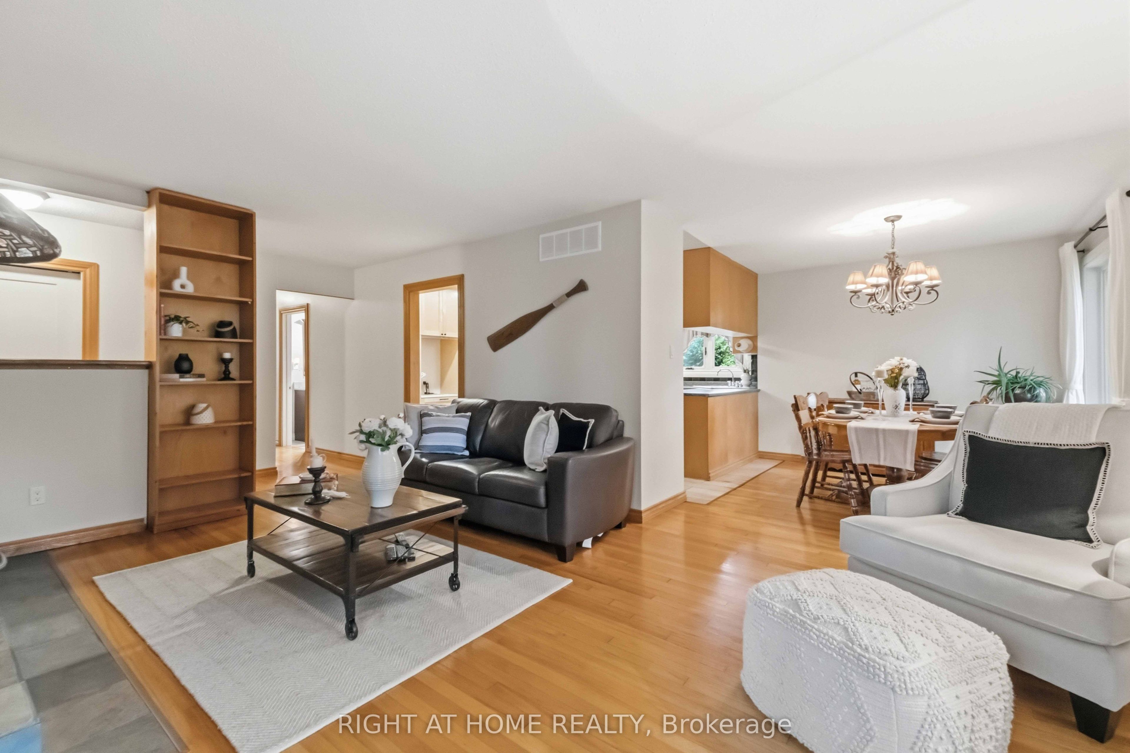 9 Laurentide Road Property Photo 13