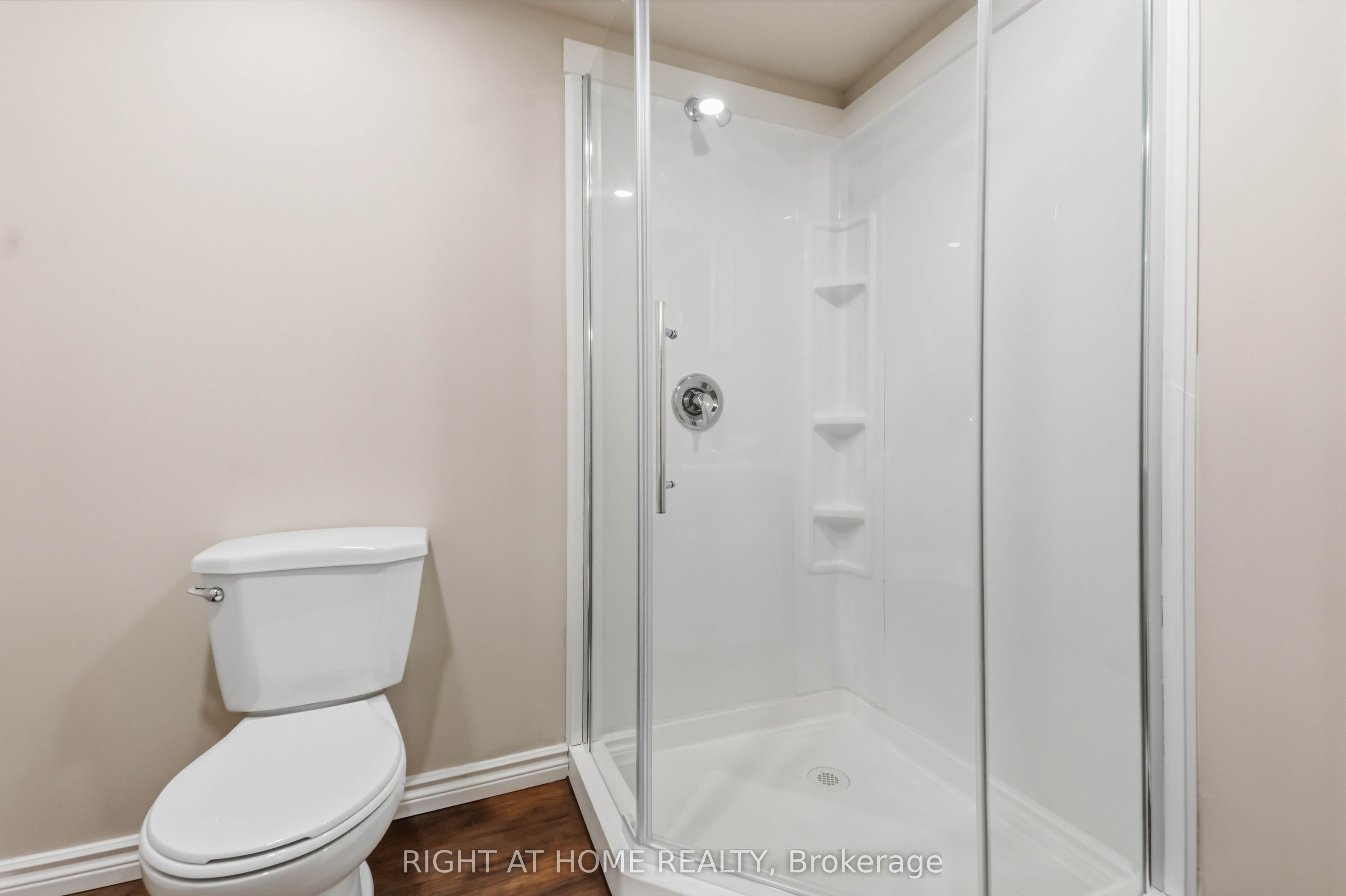 9 Laurentide Road Property Photo 25