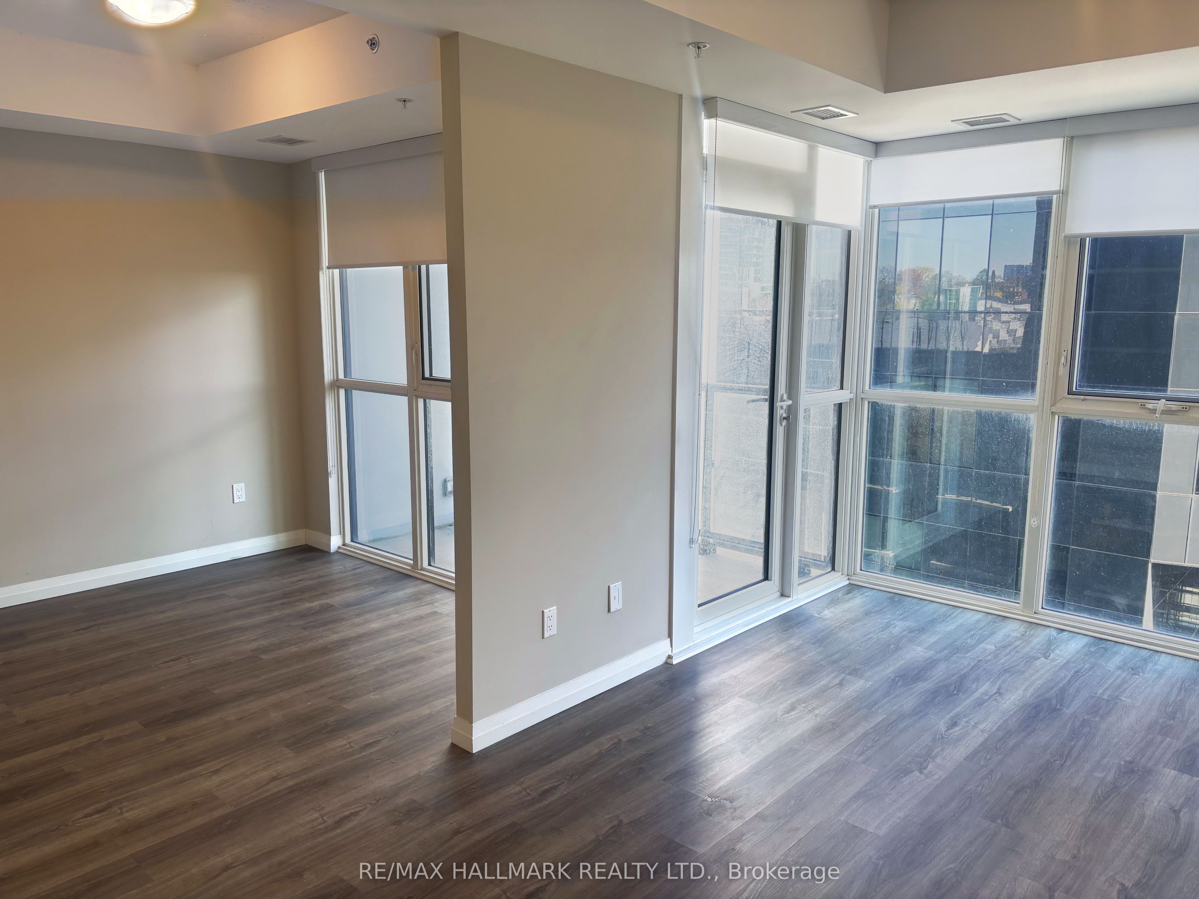 108 Garment Street 613 Property Photo 6