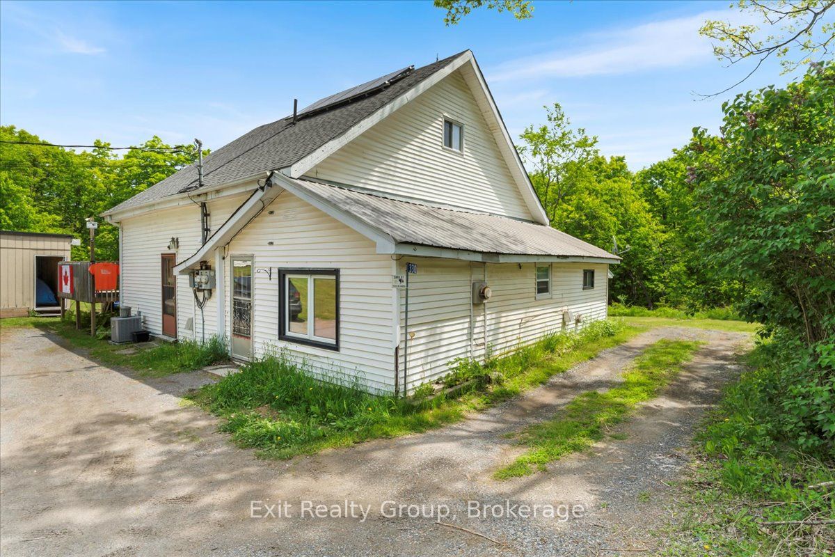 330 Black River Road Property Photo 4