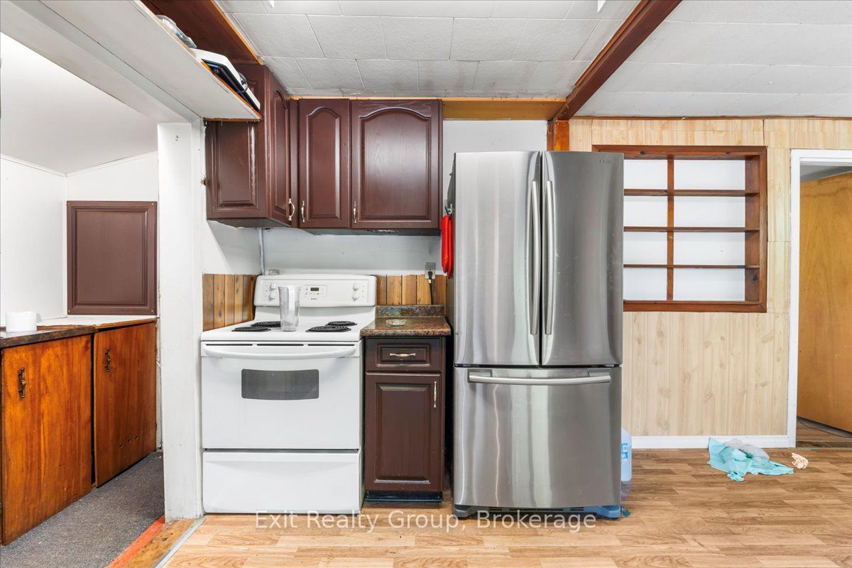 330 Black River Road Property Photo 7