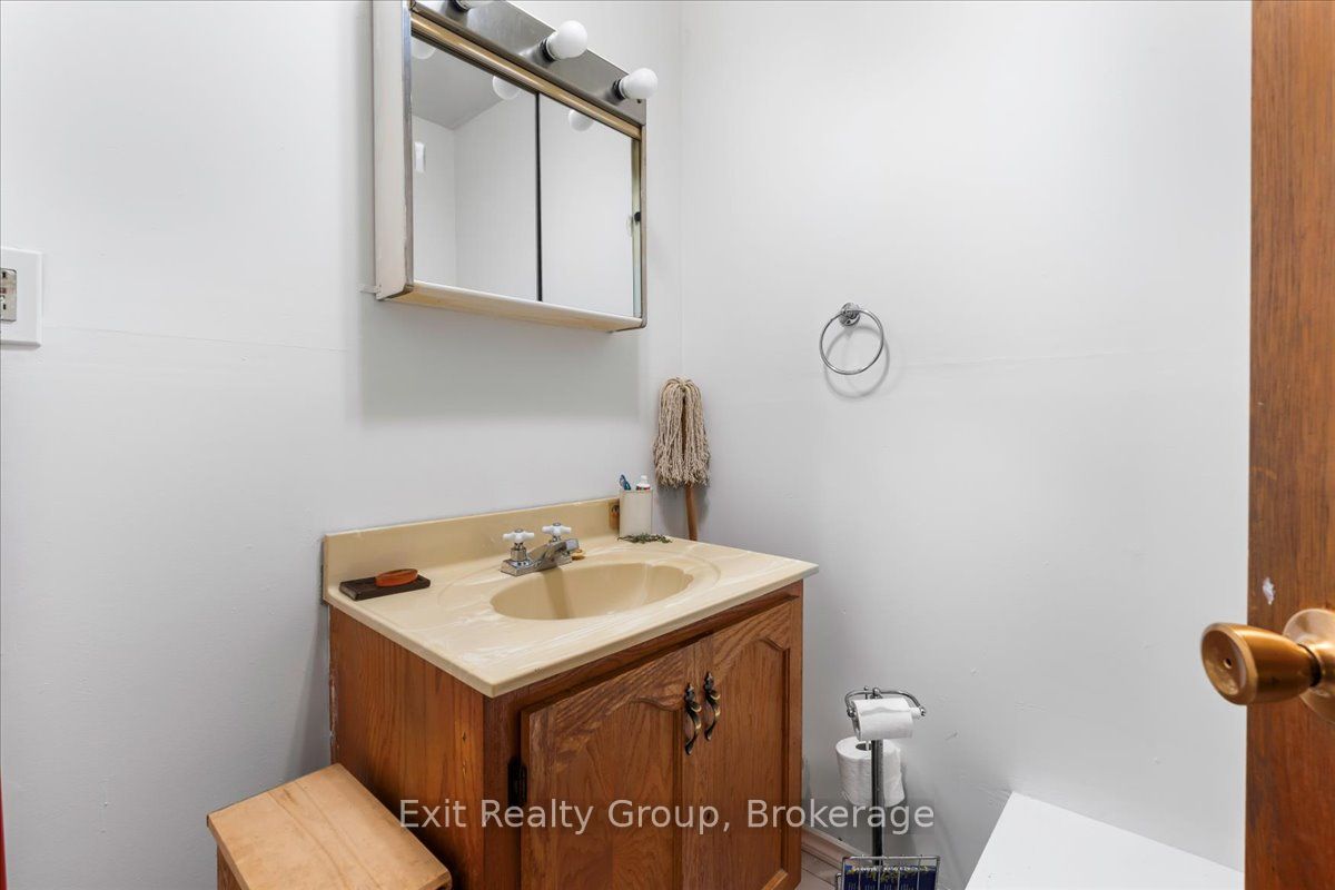330 Black River Road Property Photo 24