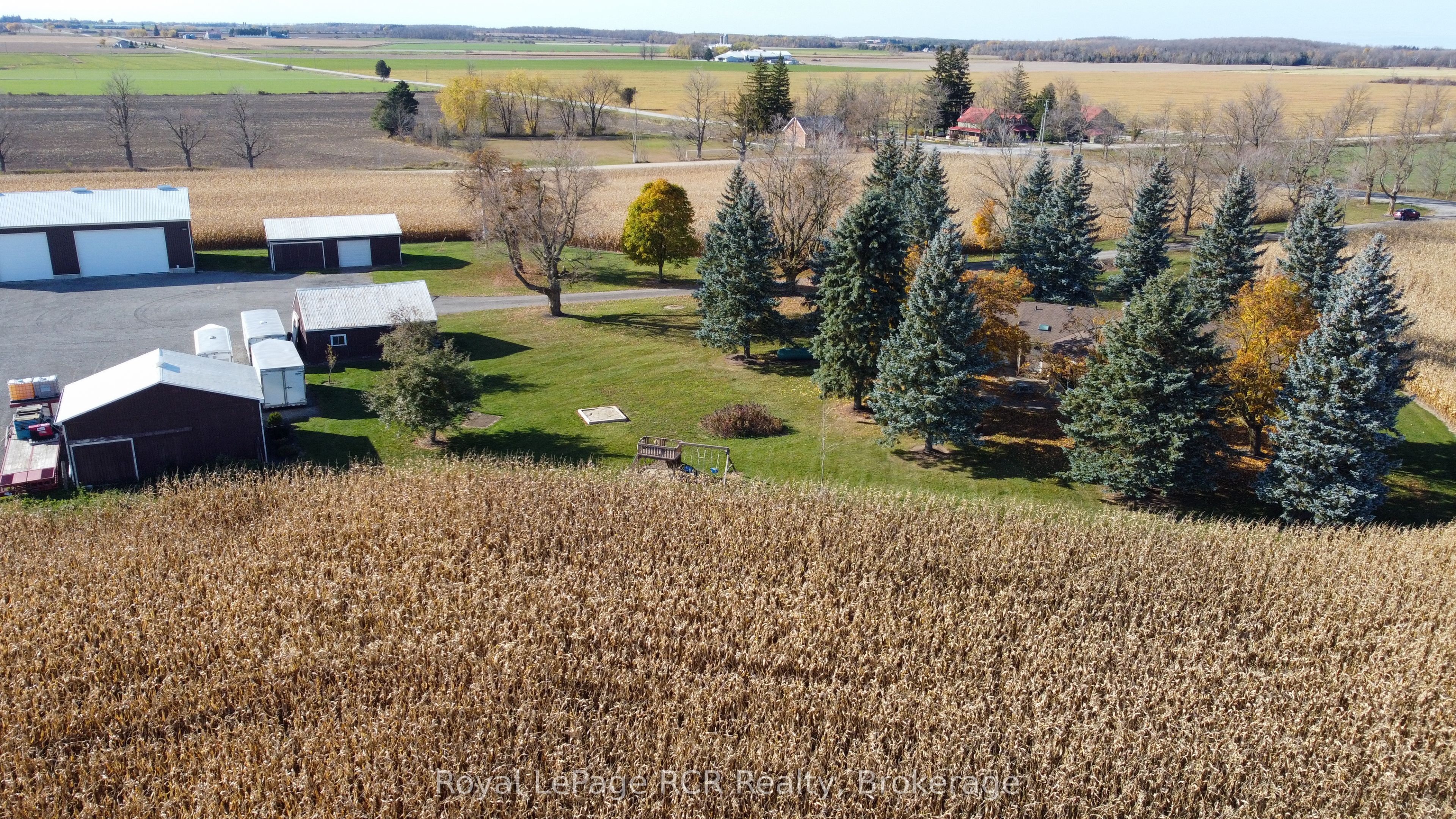 241010 Concession 2-3 Road Property Photo 3