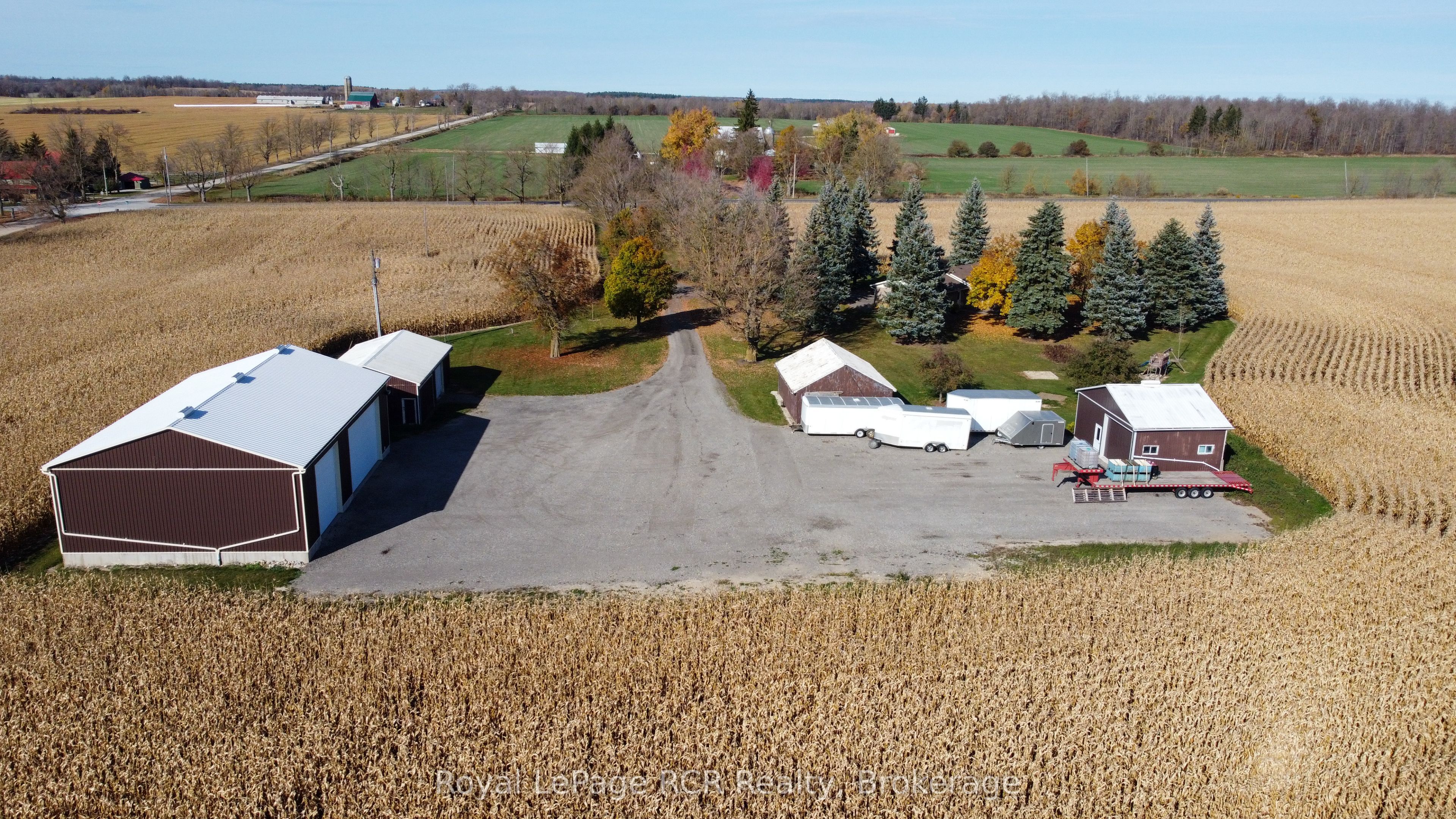241010 Concession 2-3 Road Property Photo 4