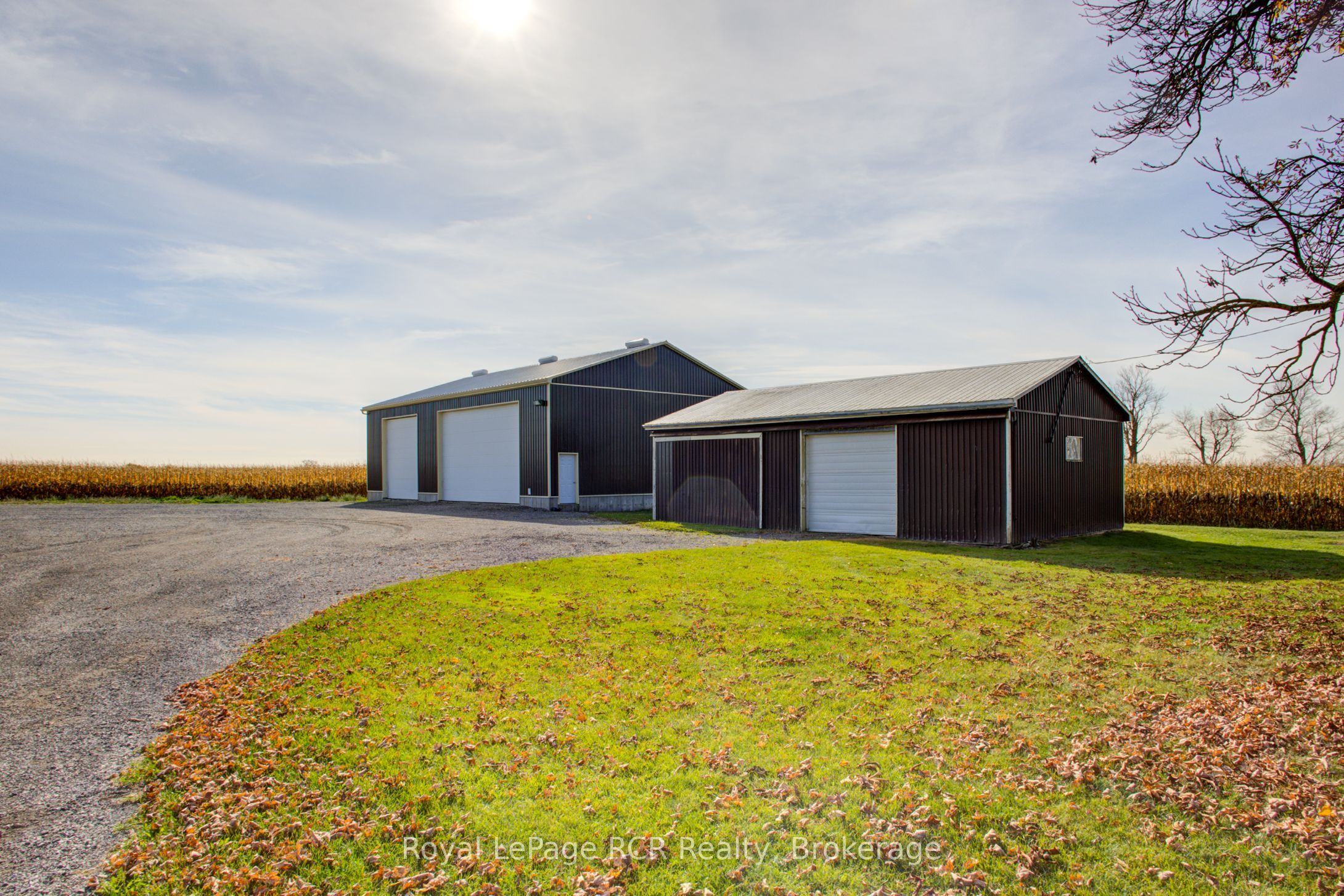 241010 Concession 2-3 Road Property Photo 32