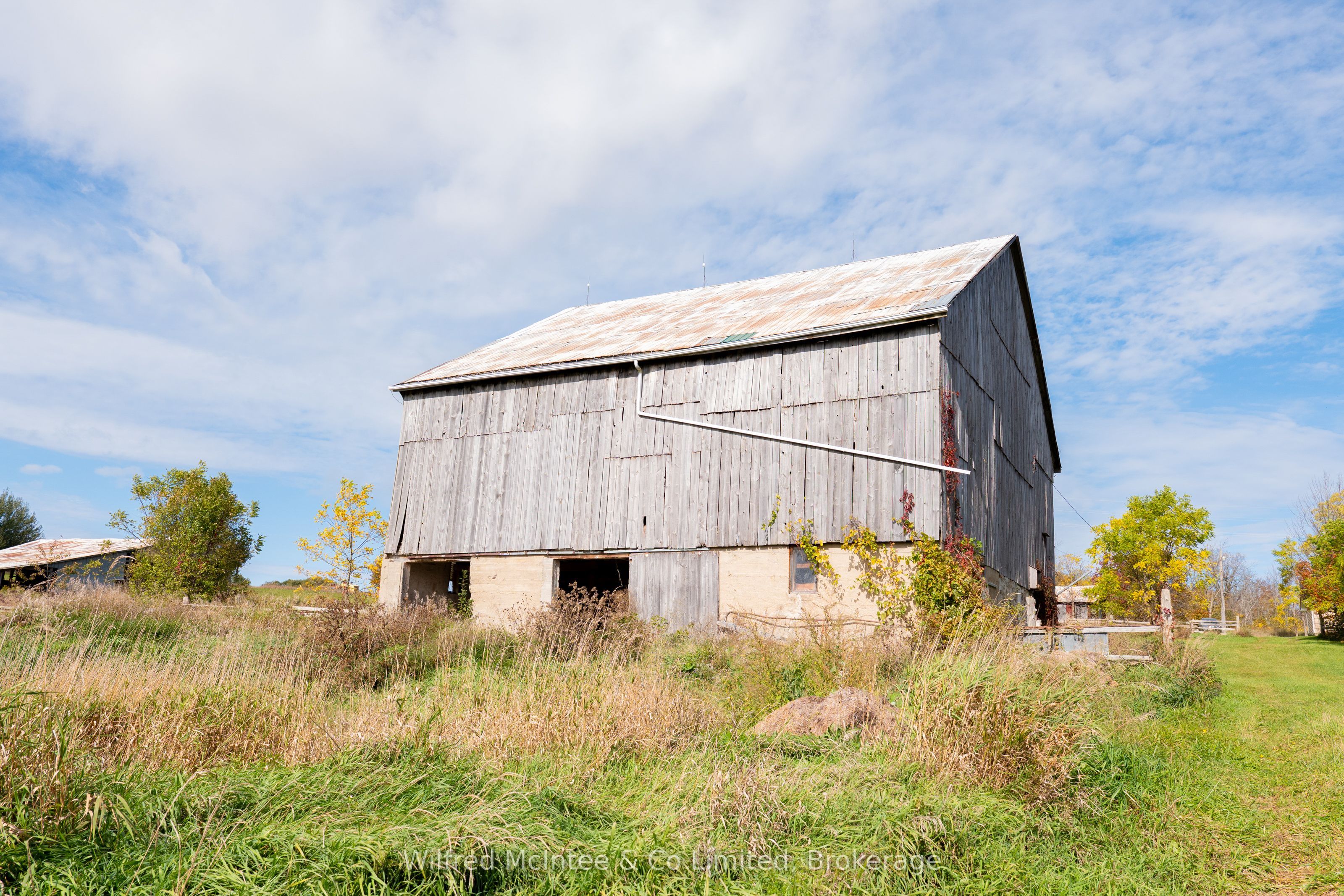7414 21 Highway Property Photo 12