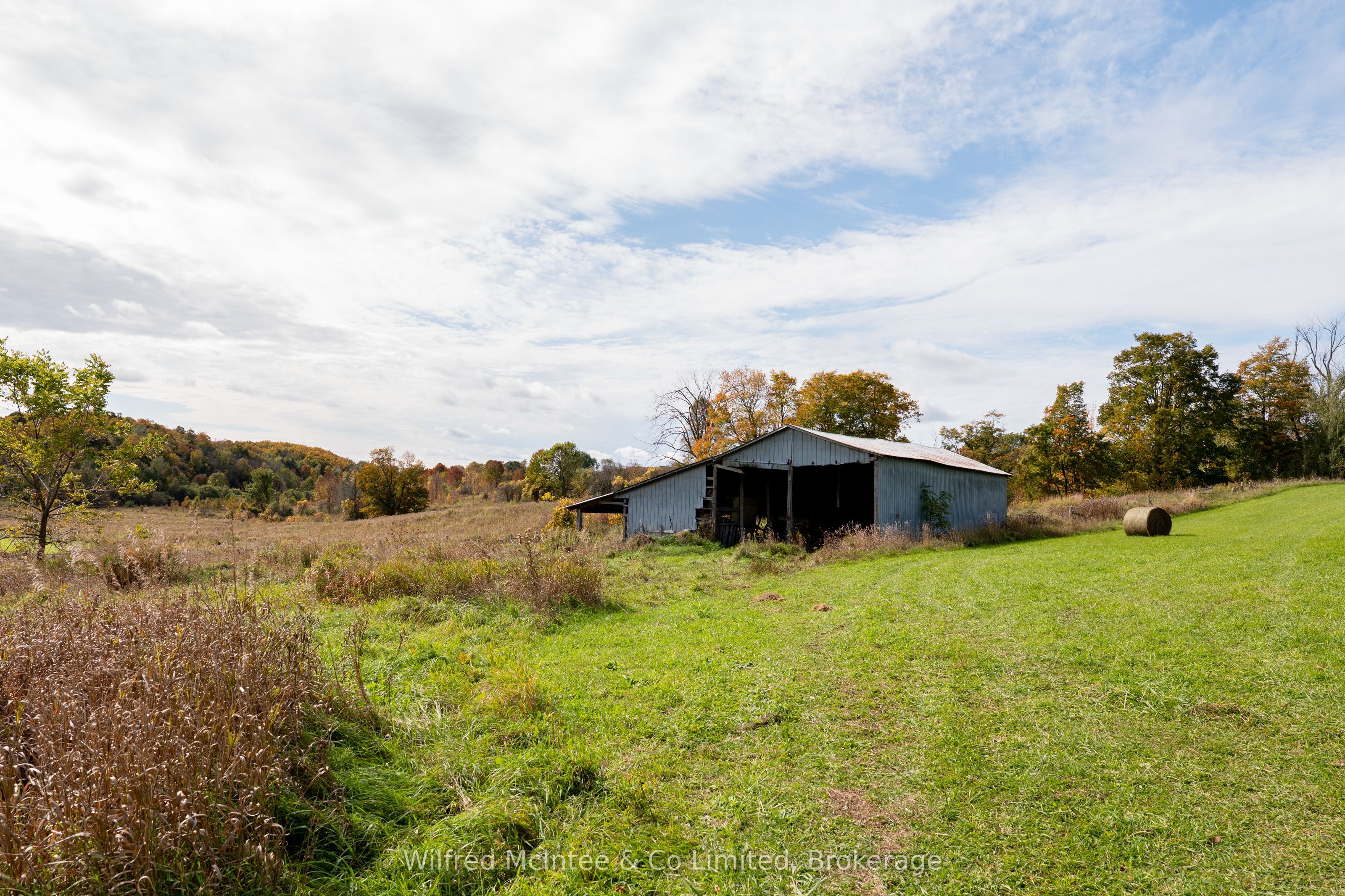 7414 21 Highway Property Photo 14