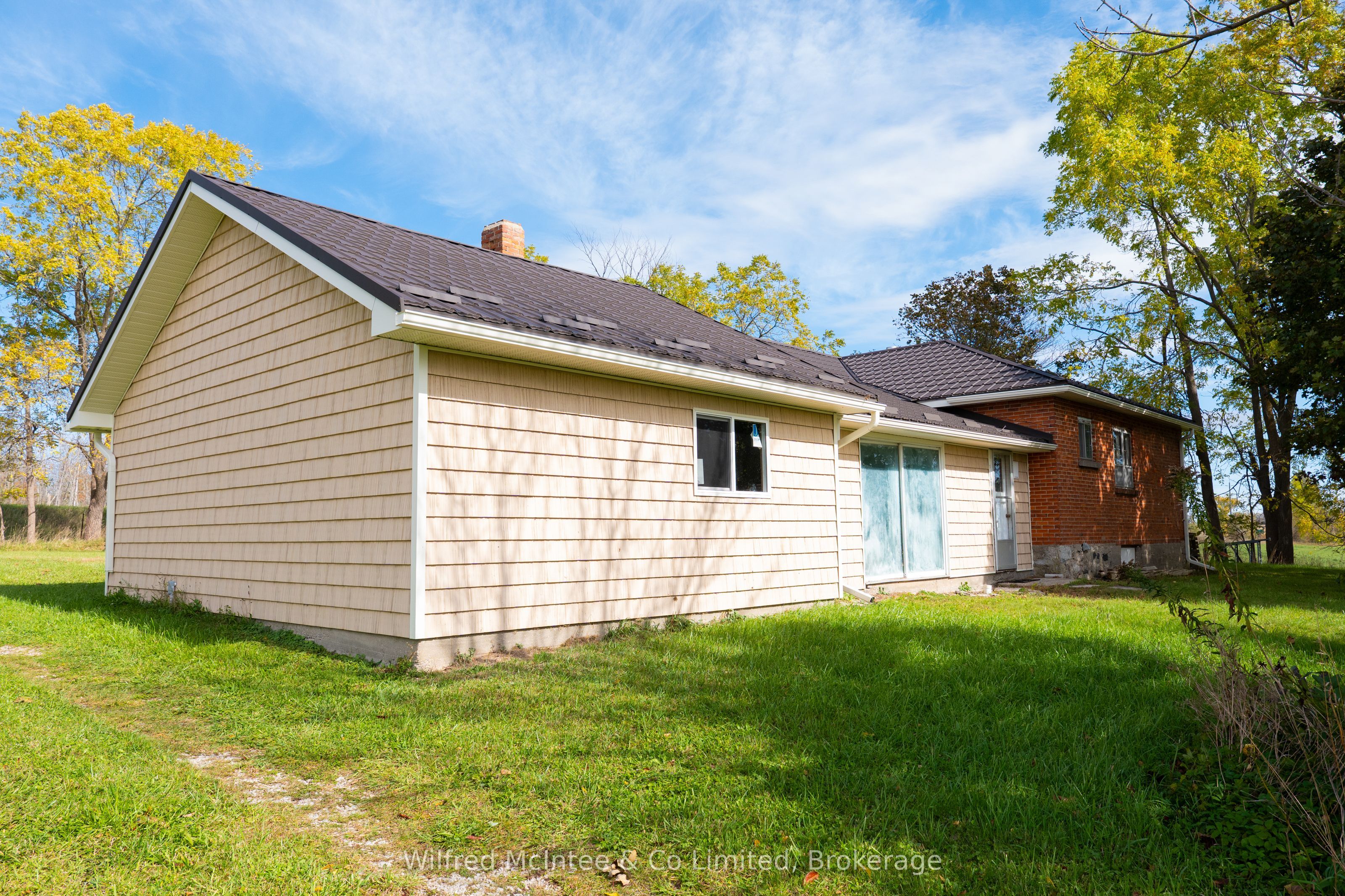 7414 21 Highway Property Photo 22