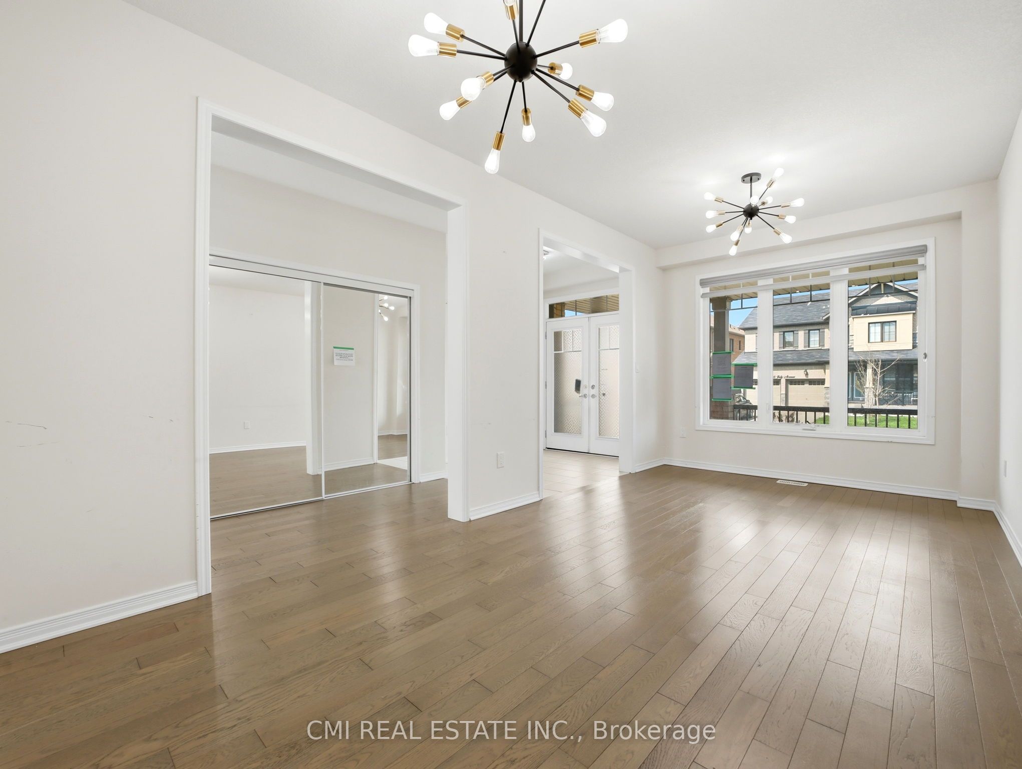 59 July Avenue Property Photo 5