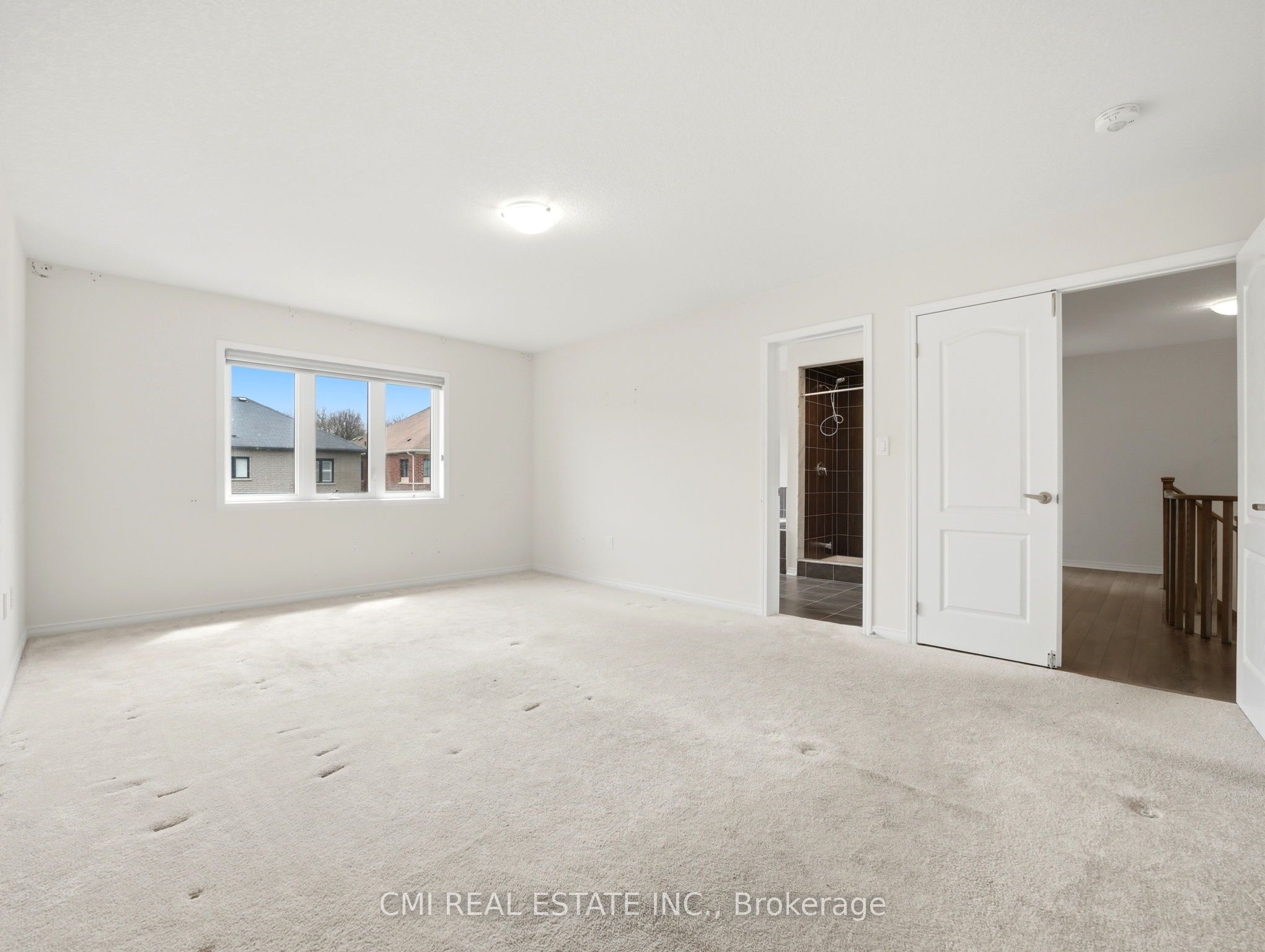 59 July Avenue Property Photo 34