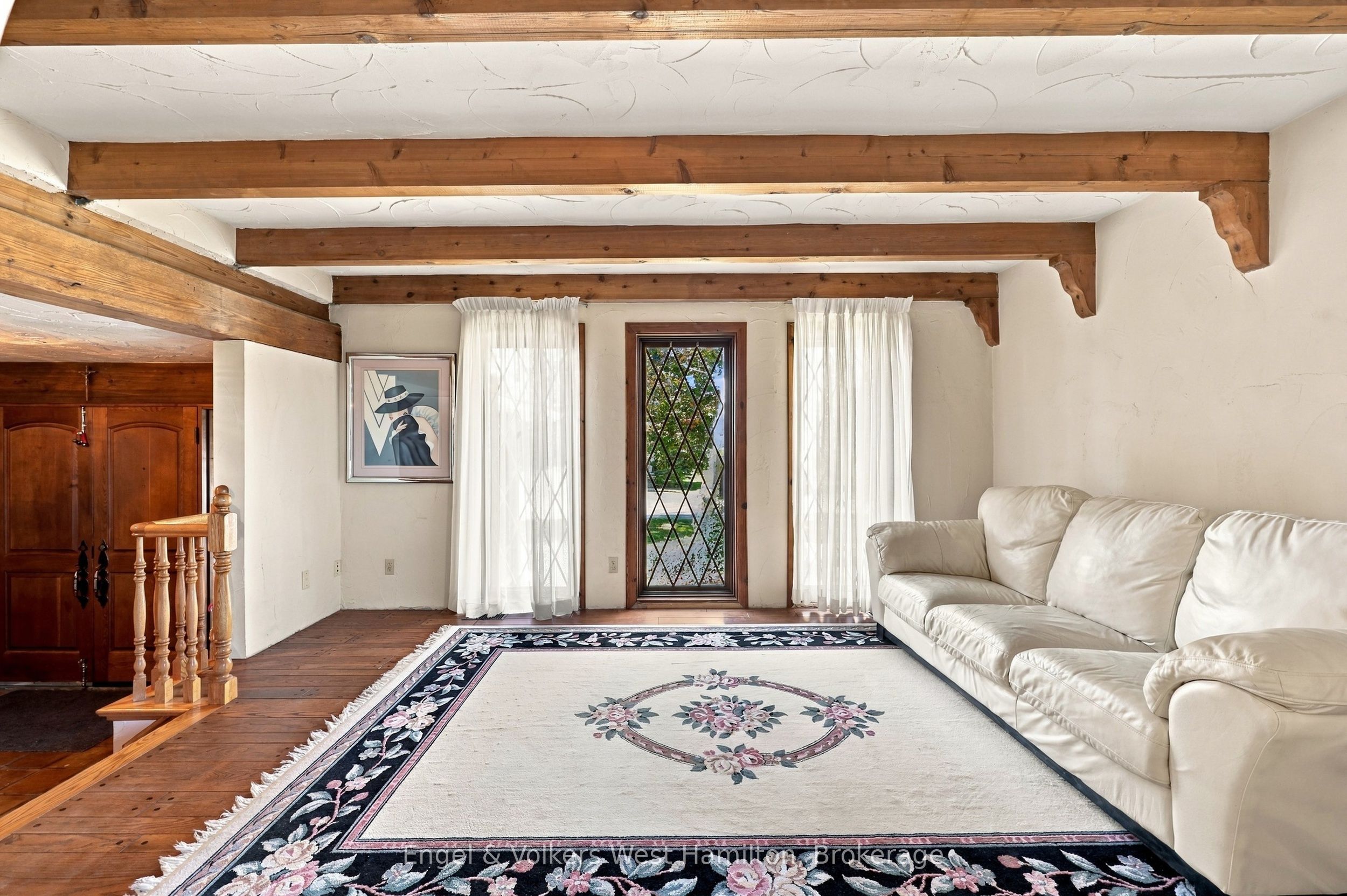 271 Tanbark Road Property Photo 8