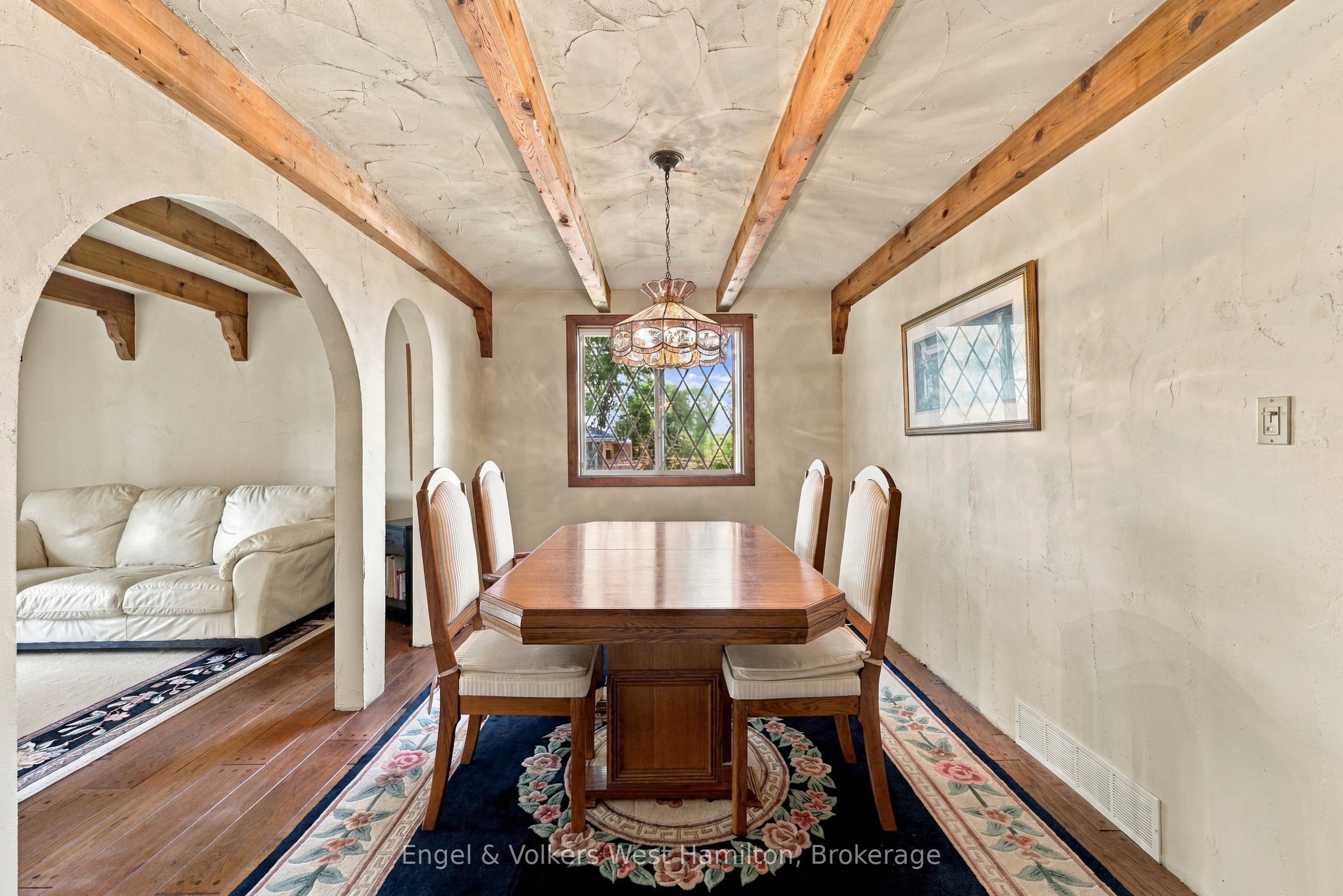 271 Tanbark Road Property Photo 9