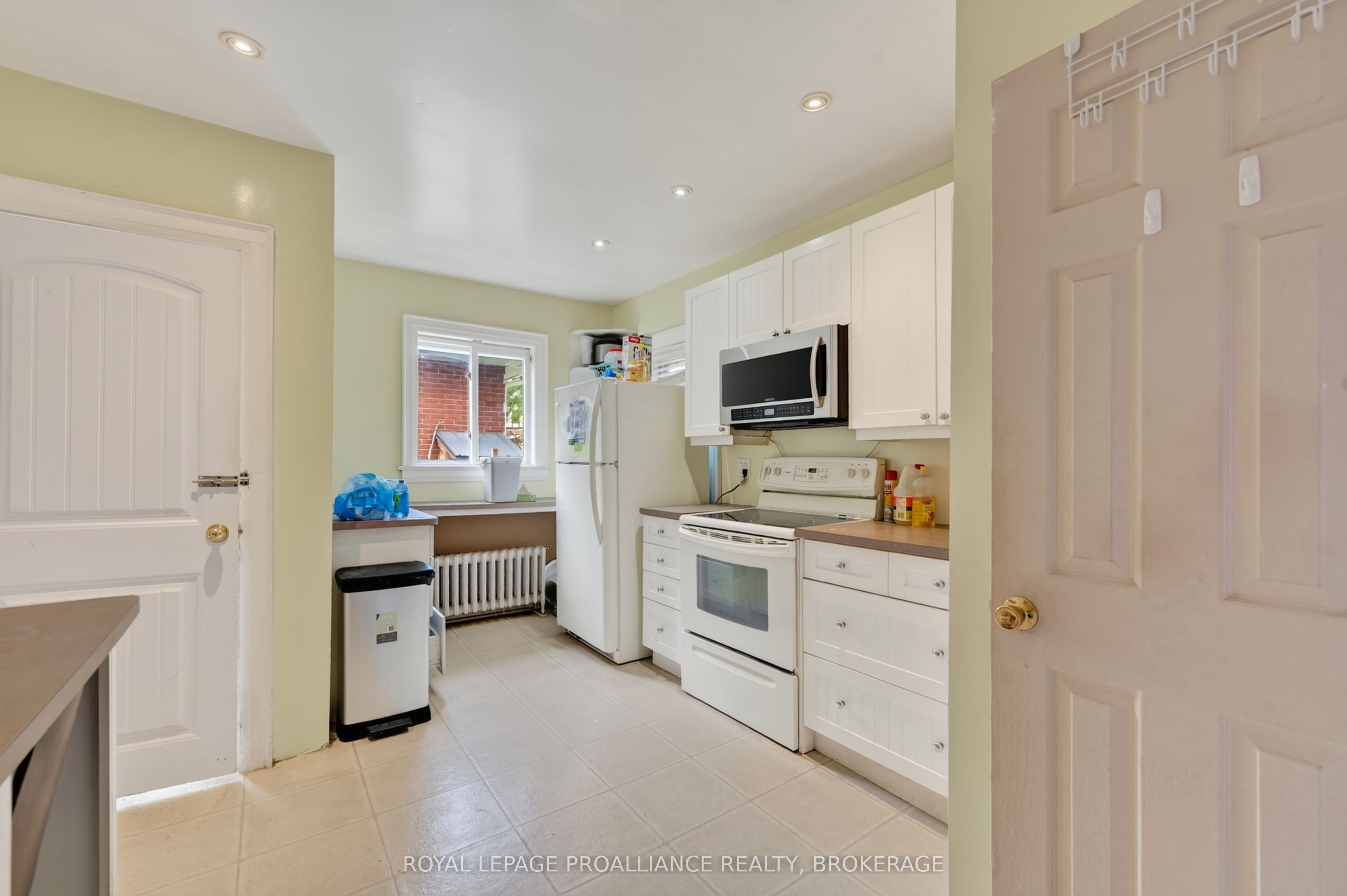 373 Union Street Property Photo 9