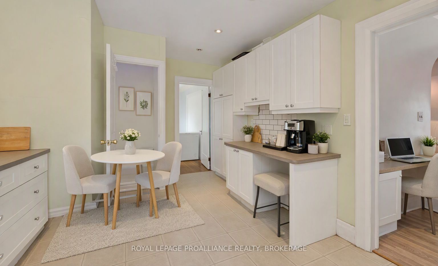373 Union Street Property Photo 10
