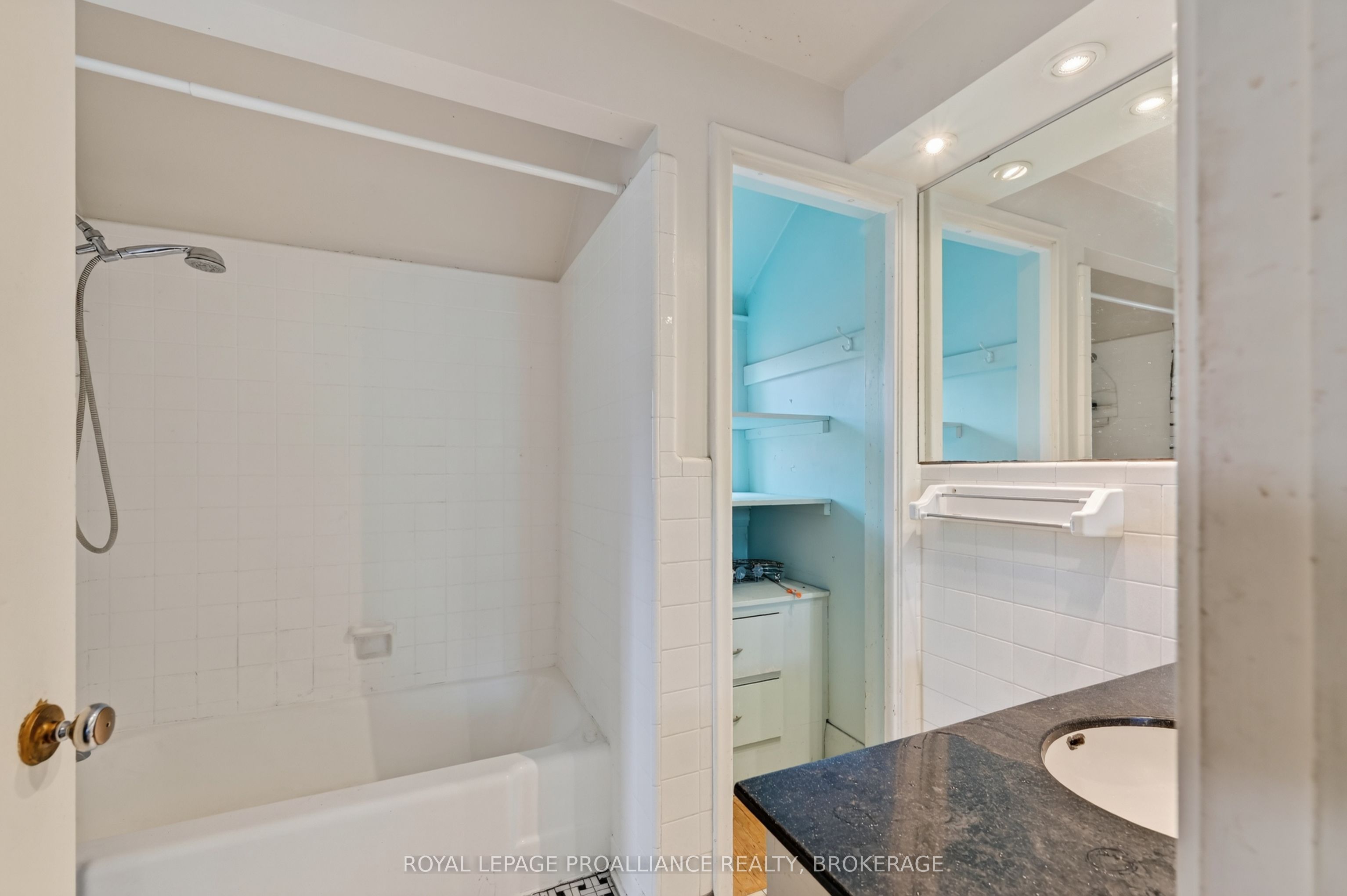 373 Union Street Property Photo 16