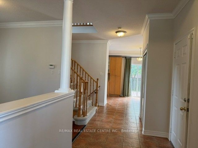 16 Panorama Way Property Photo 2