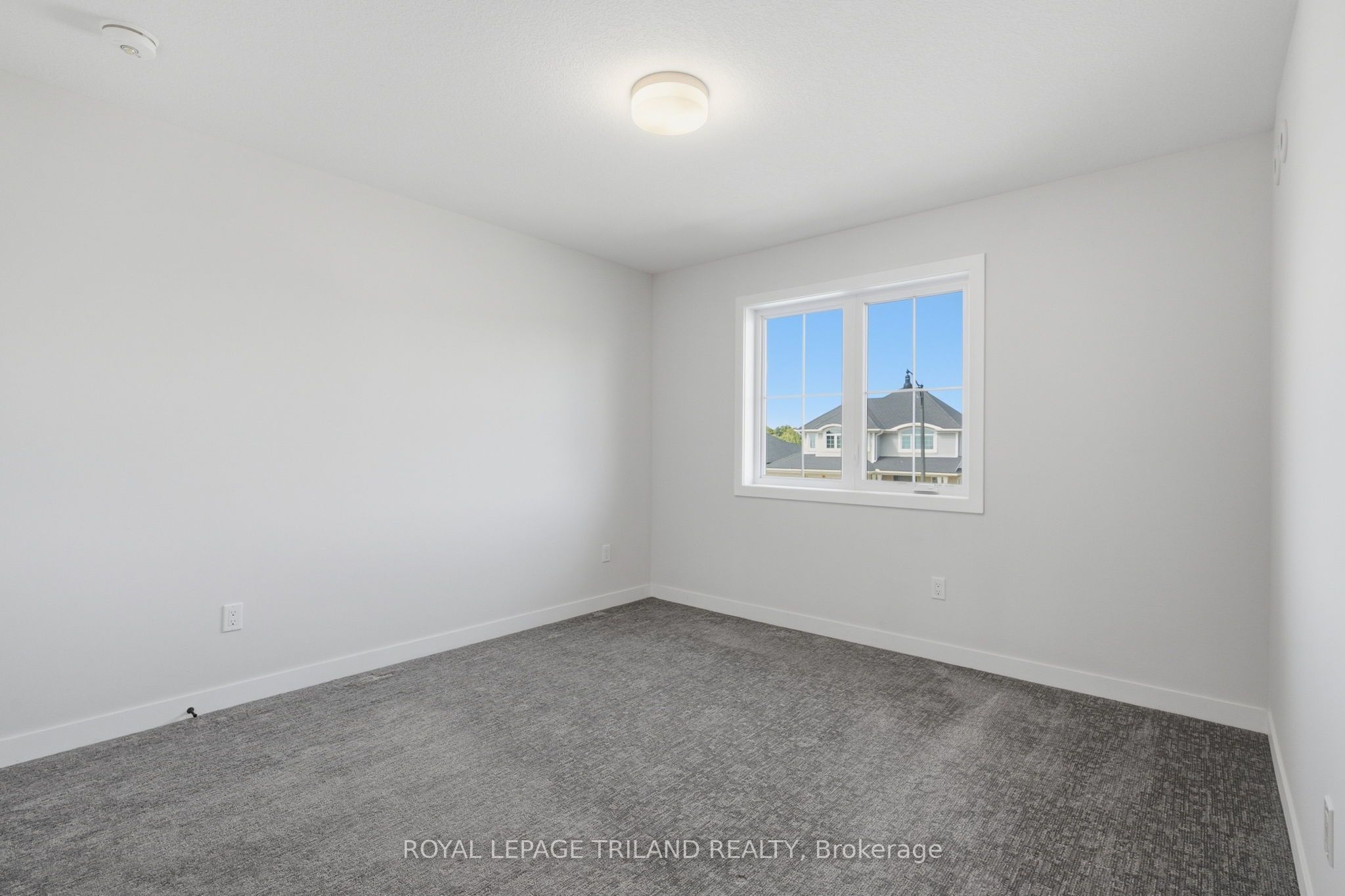 1 Hawke Lane Property Photo 26