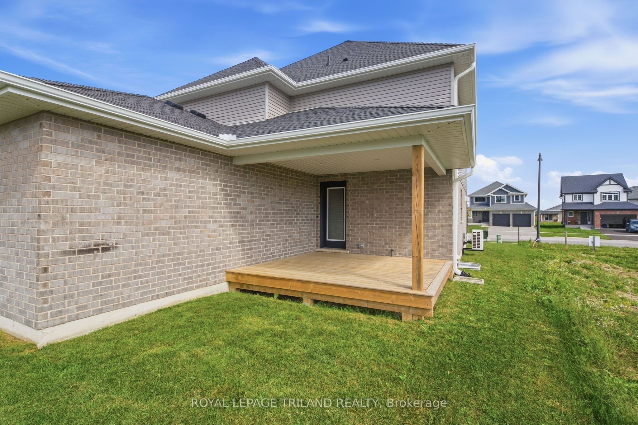 1 Hawke Lane Property Photo 32