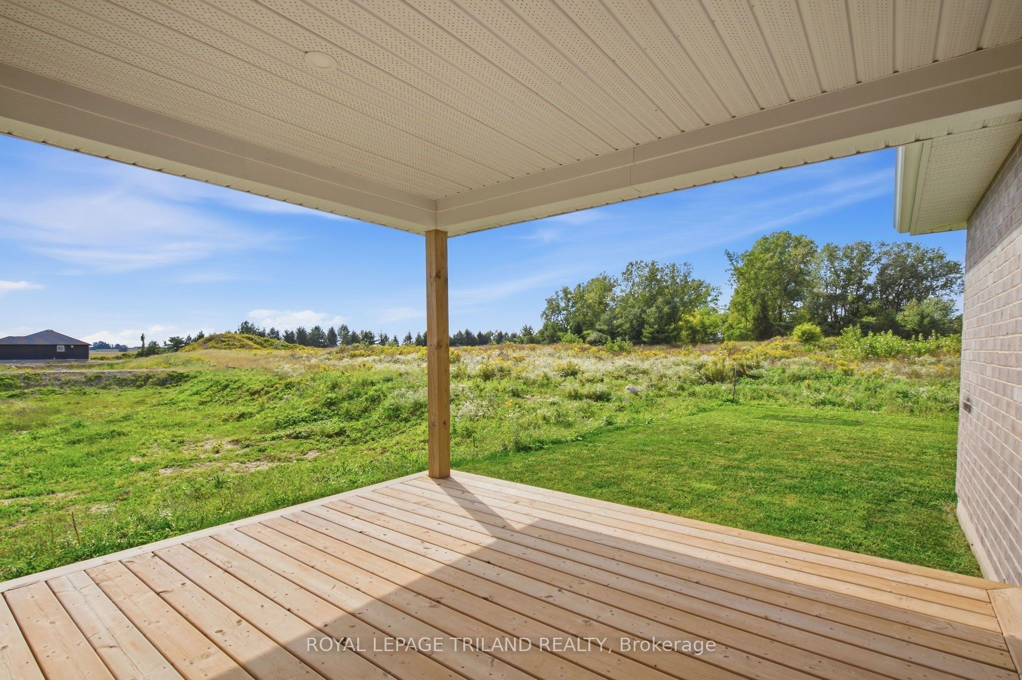 1 Hawke Lane Property Photo 33