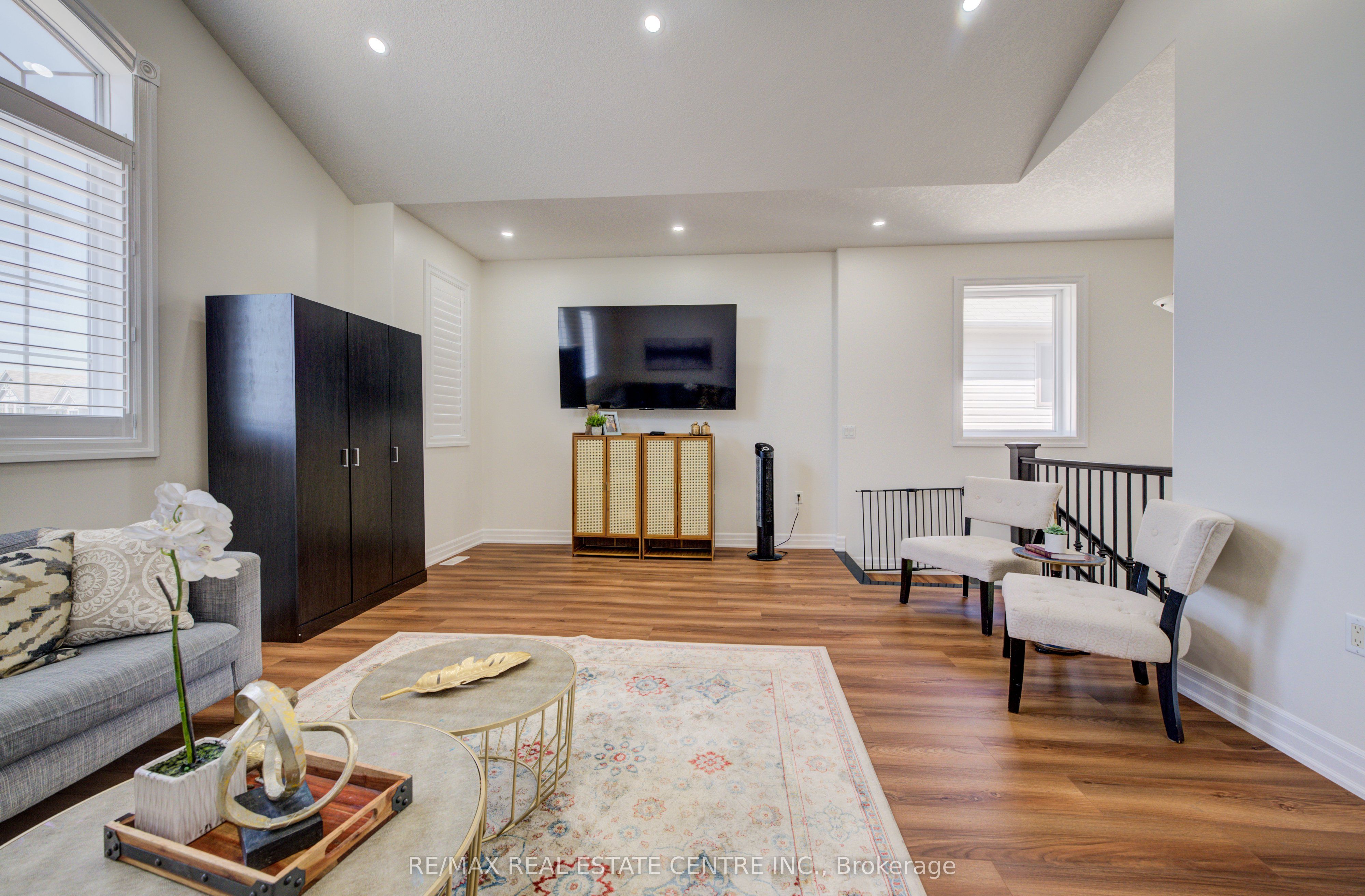10 Deer Creek Street Property Photo 17