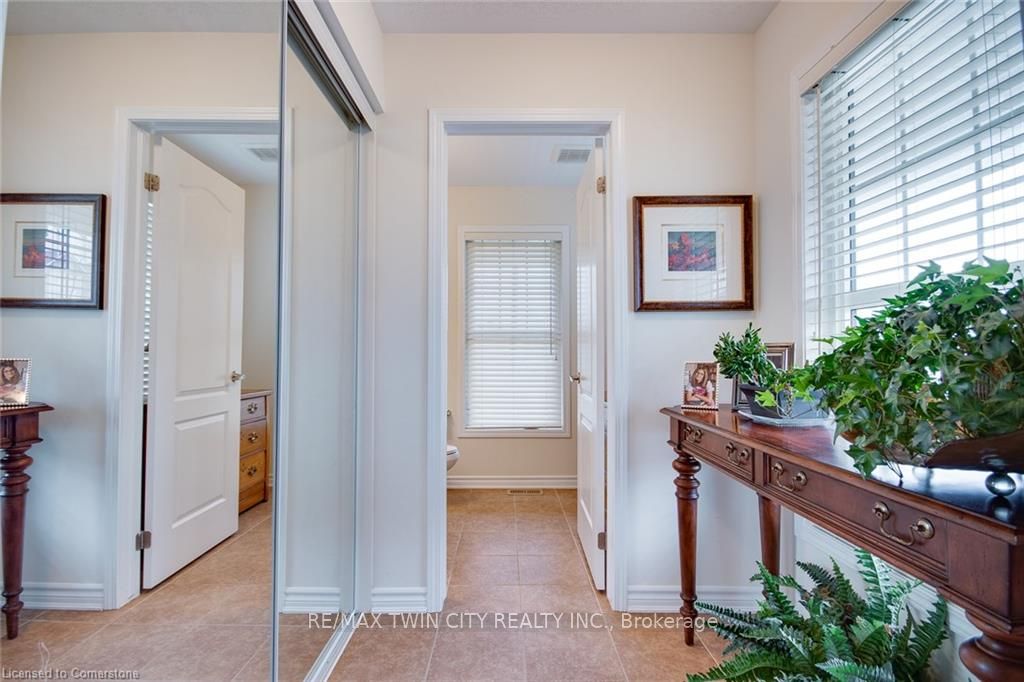 18 Blue Oak Street Property Photo 6