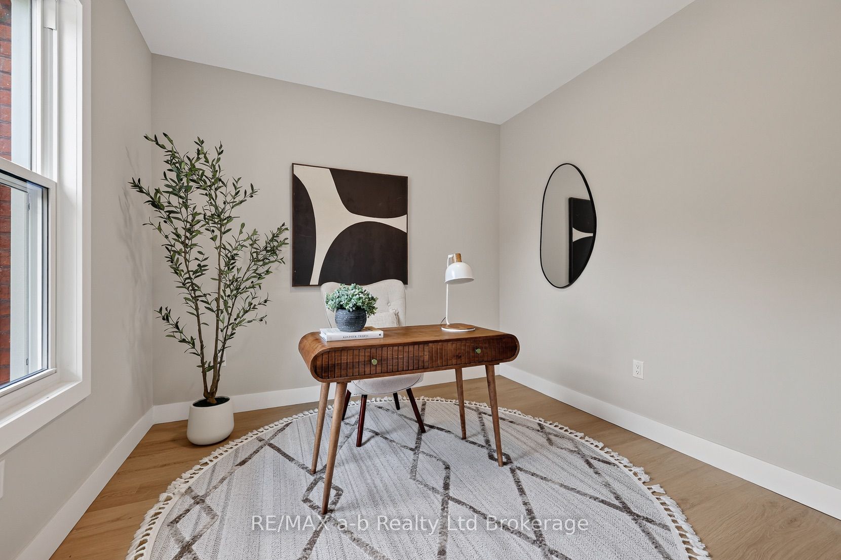 91 Winniett Street Property Photo 23