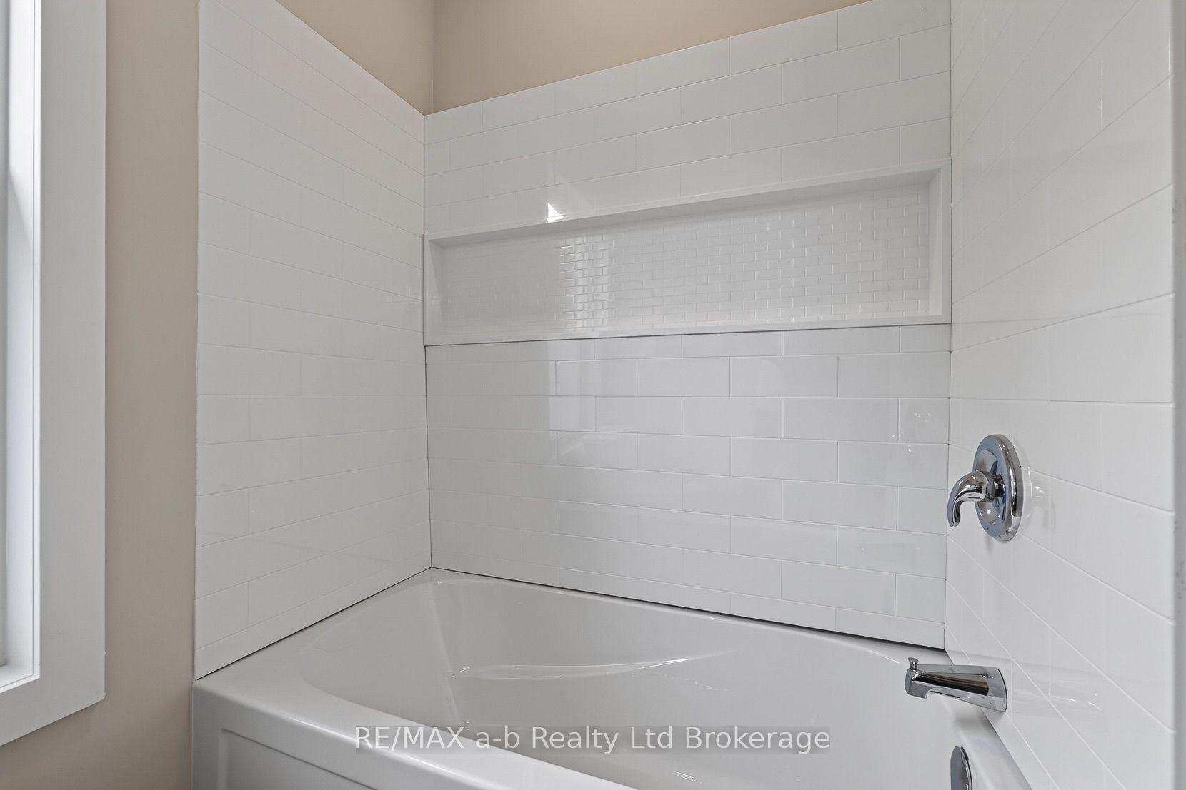 91 Winniett Street Property Photo 25
