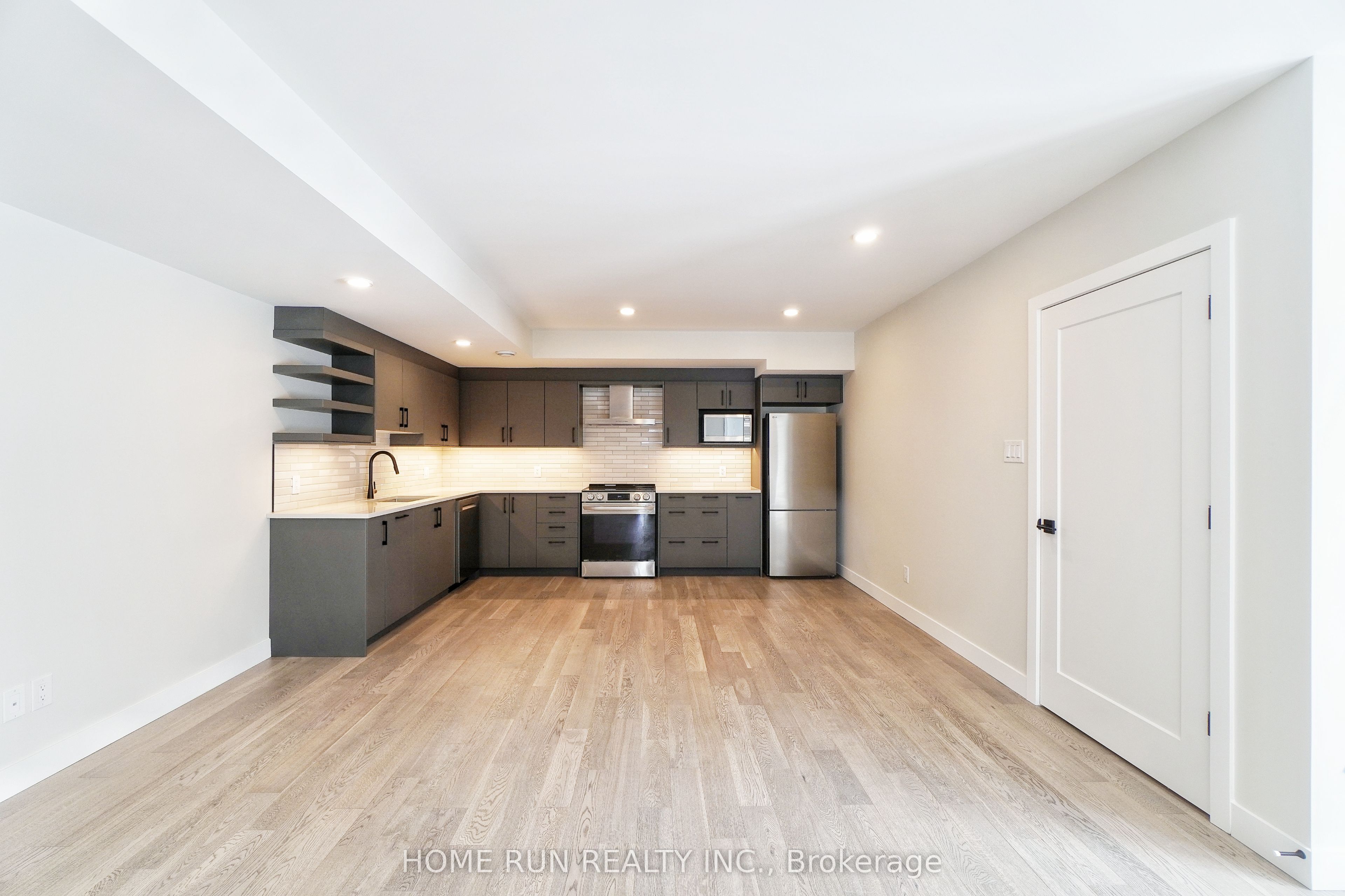 146 Orr Farm Way B Property Photo 4
