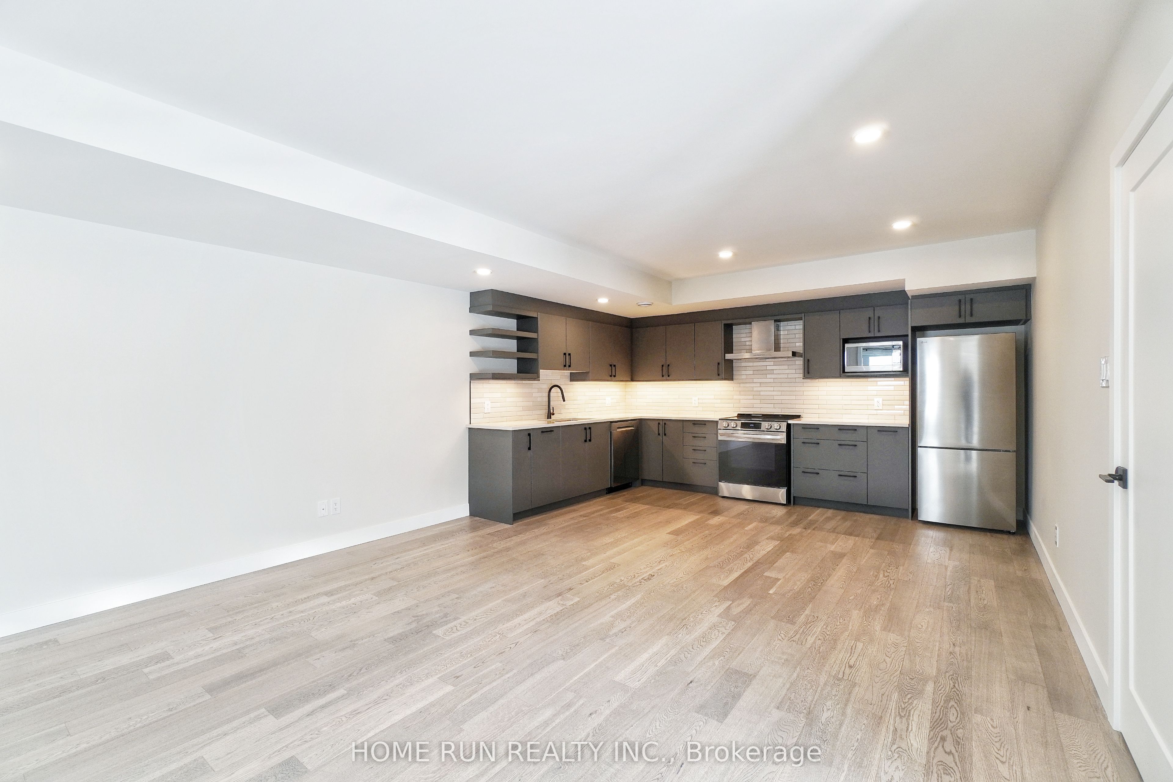 146 Orr Farm Way B Property Photo 6