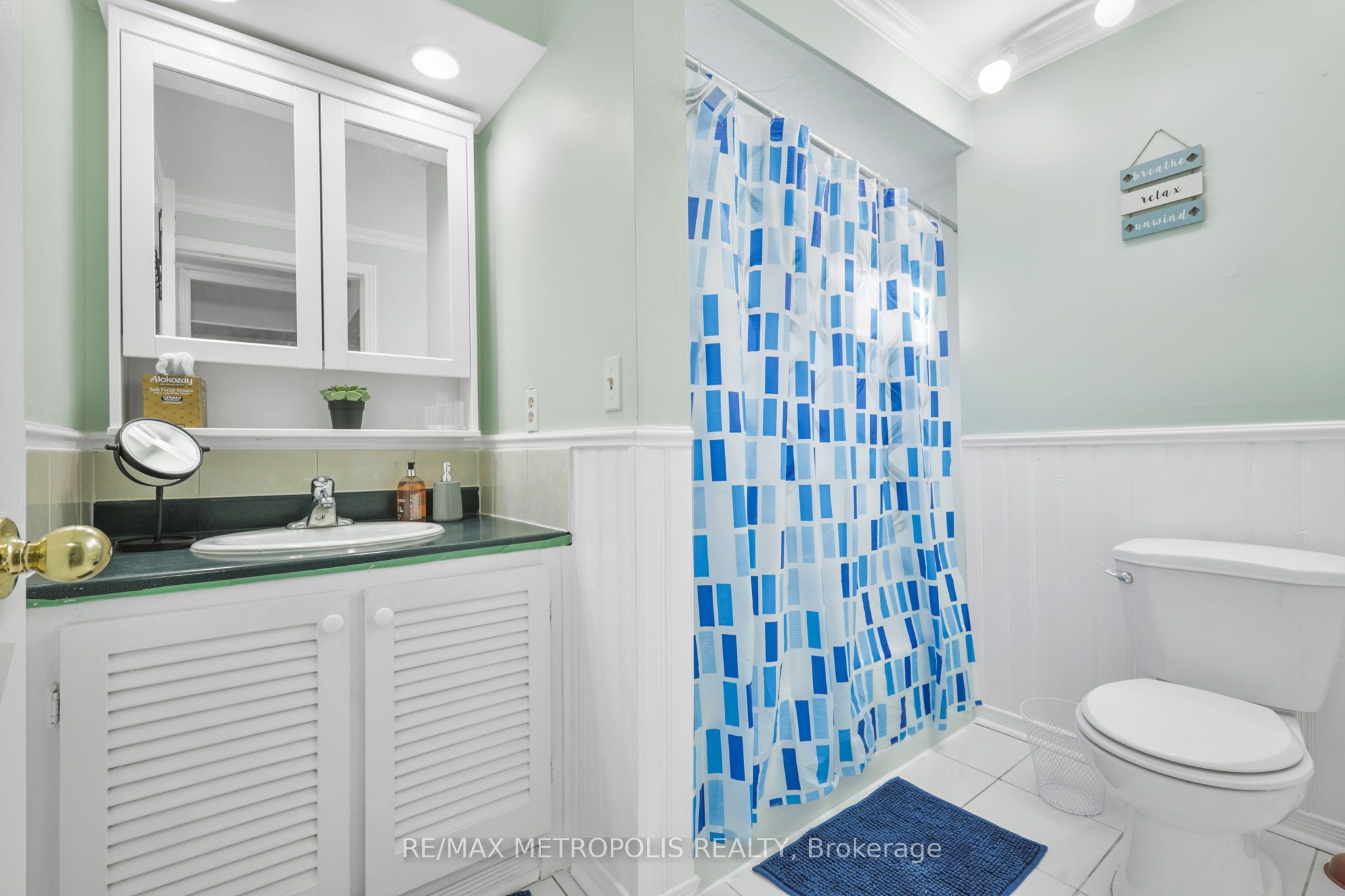 719 Knox Avenue Property Photo 23