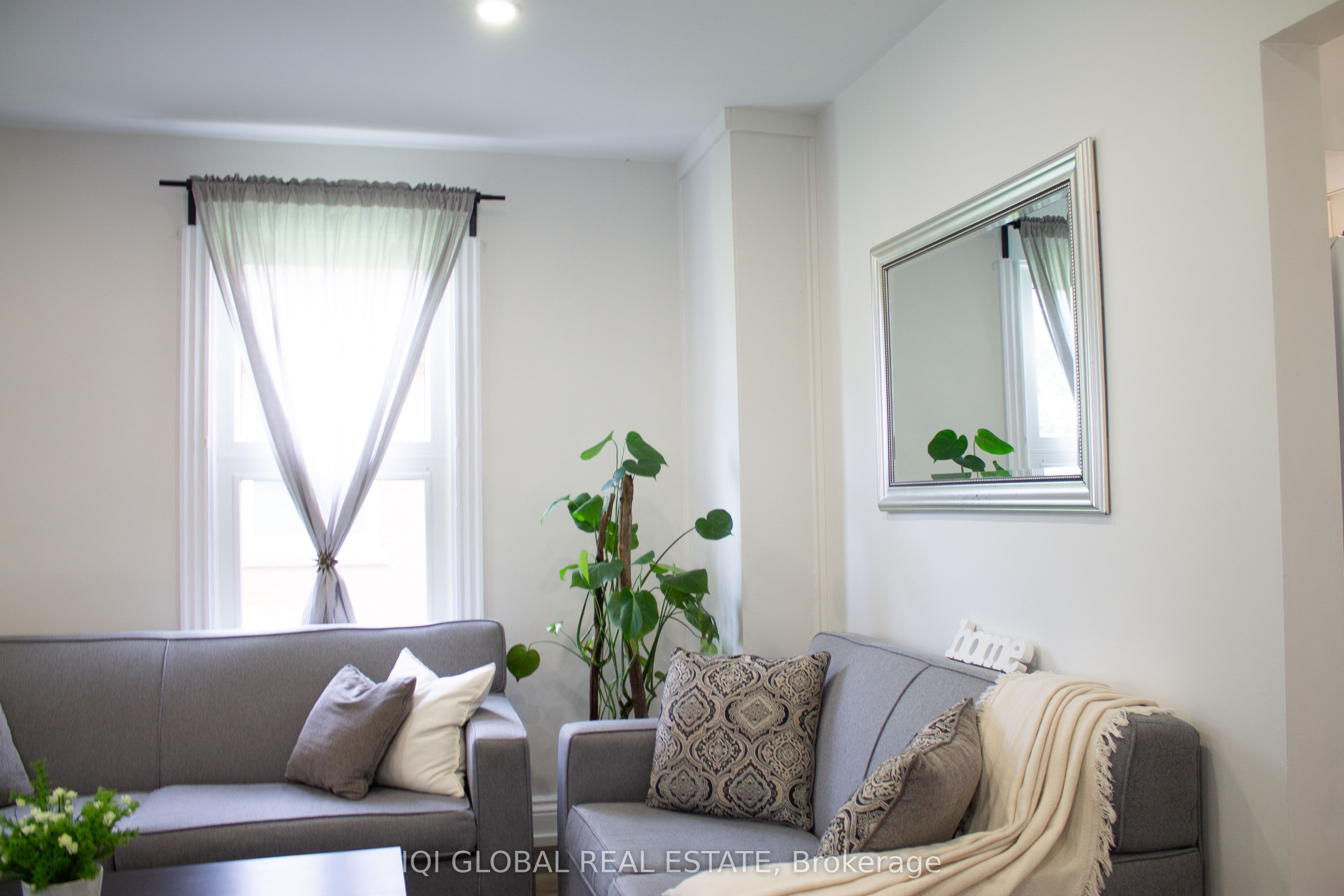 65 Holmes Avenue Property Photo 5