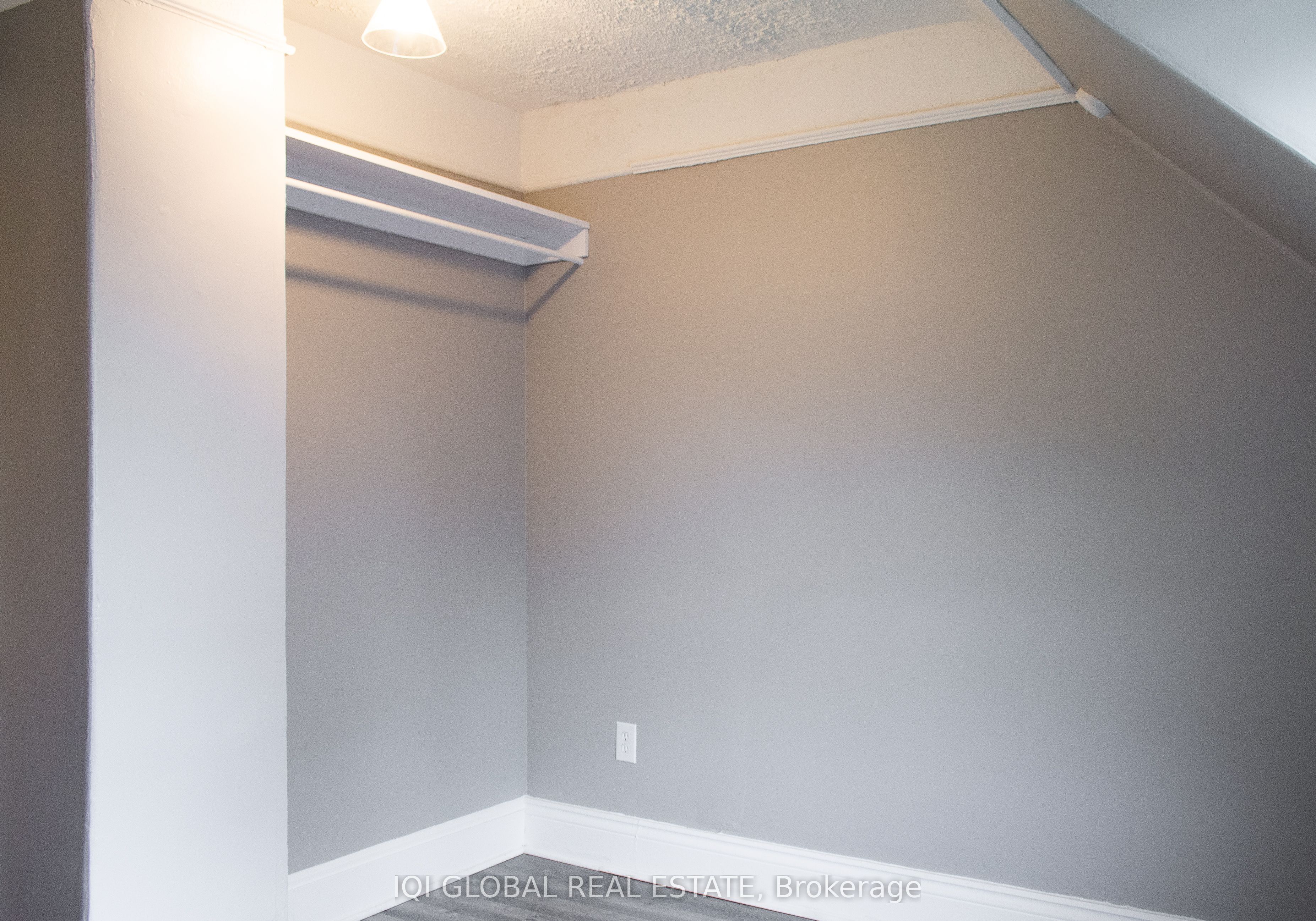 65 Holmes Avenue Property Photo 22