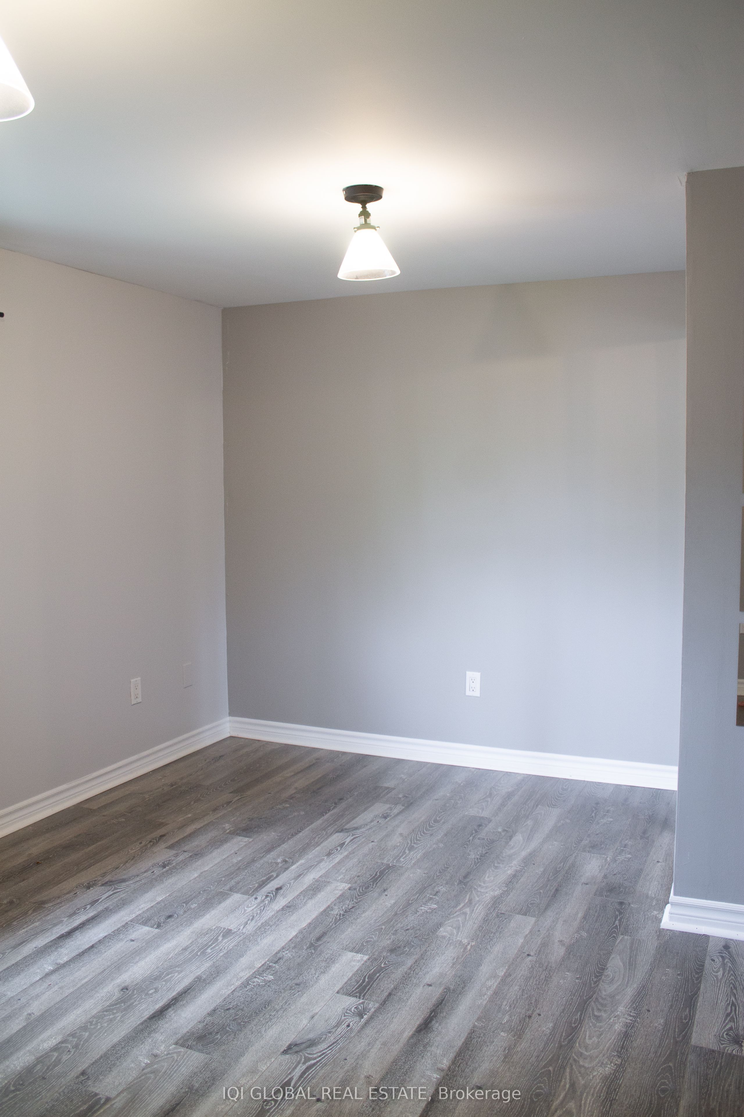 65 Holmes Avenue Property Photo 23