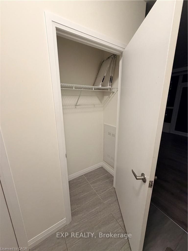 104 Garment Street 803 Property Photo 6