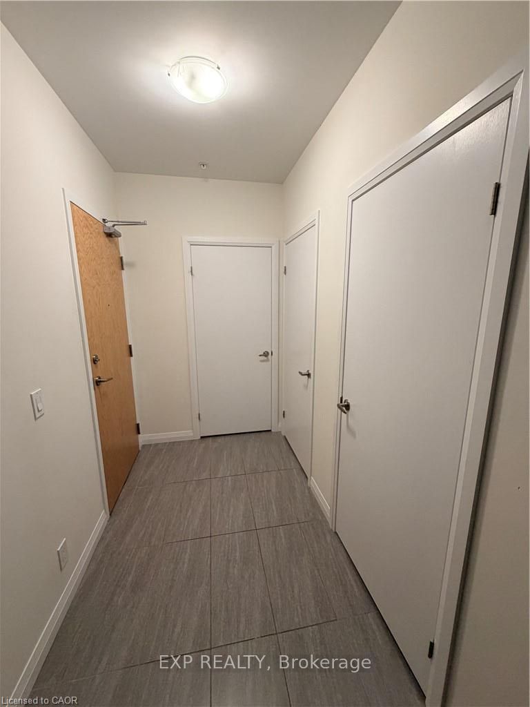 104 Garment Street 803 Property Photo 7