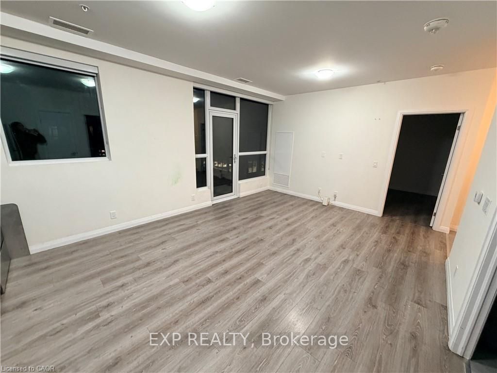 104 Garment Street 803 Property Photo 9