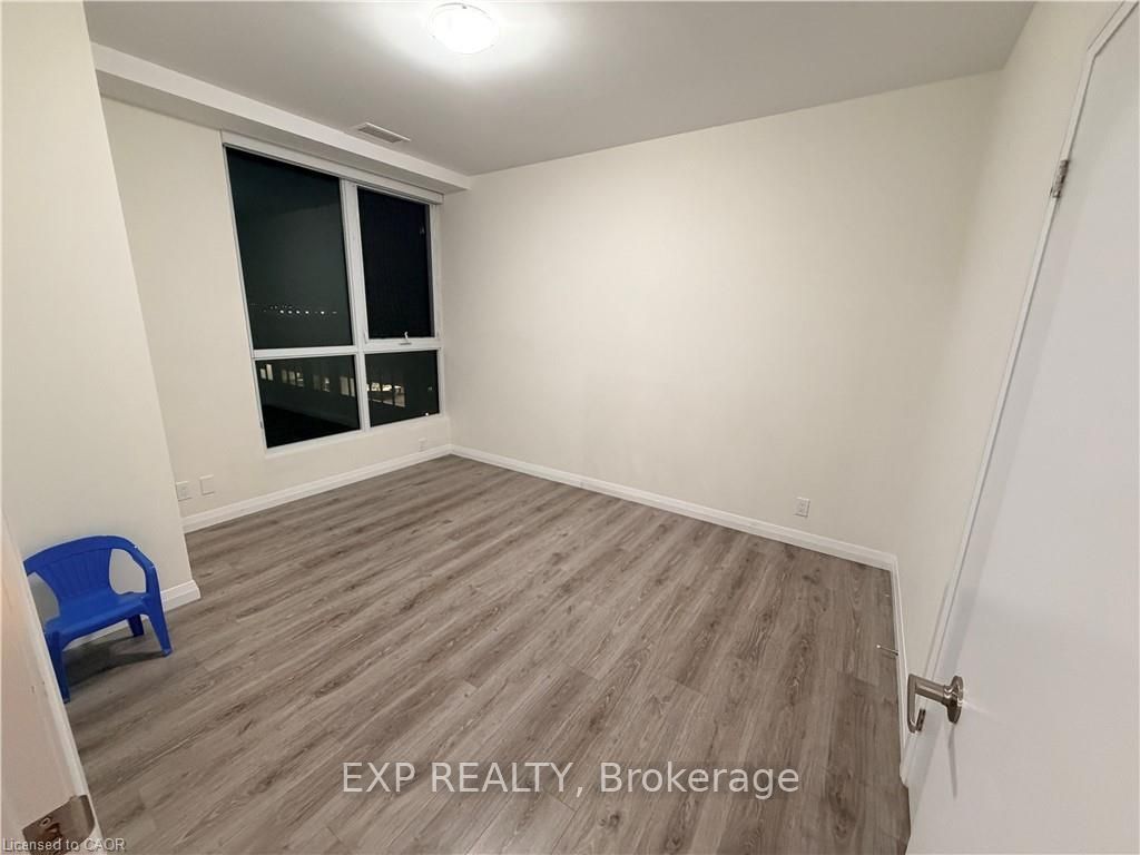 104 Garment Street 803 Property Photo 13