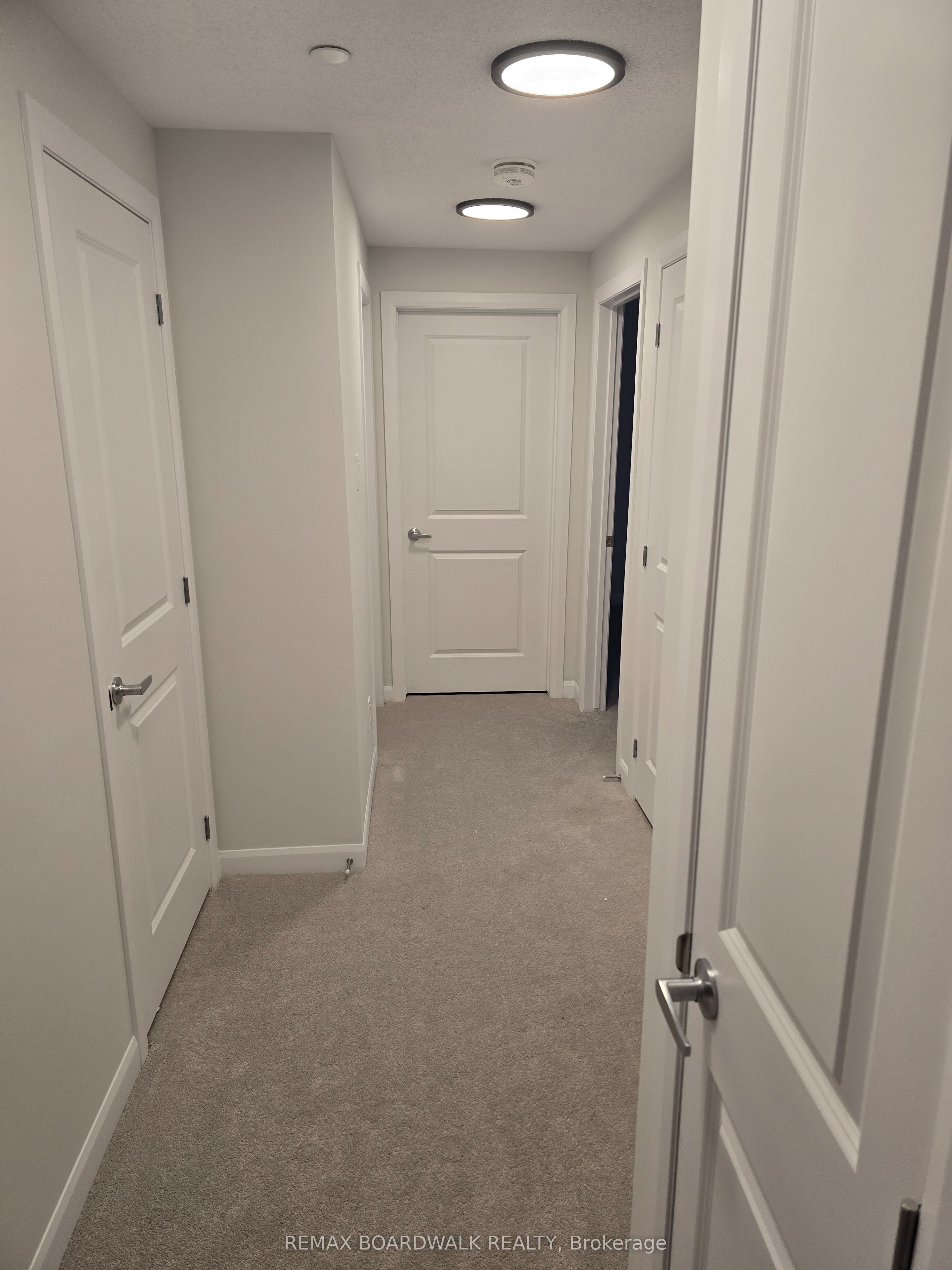 1001-4 Glenroy Gilbert Drive Property Photo 10