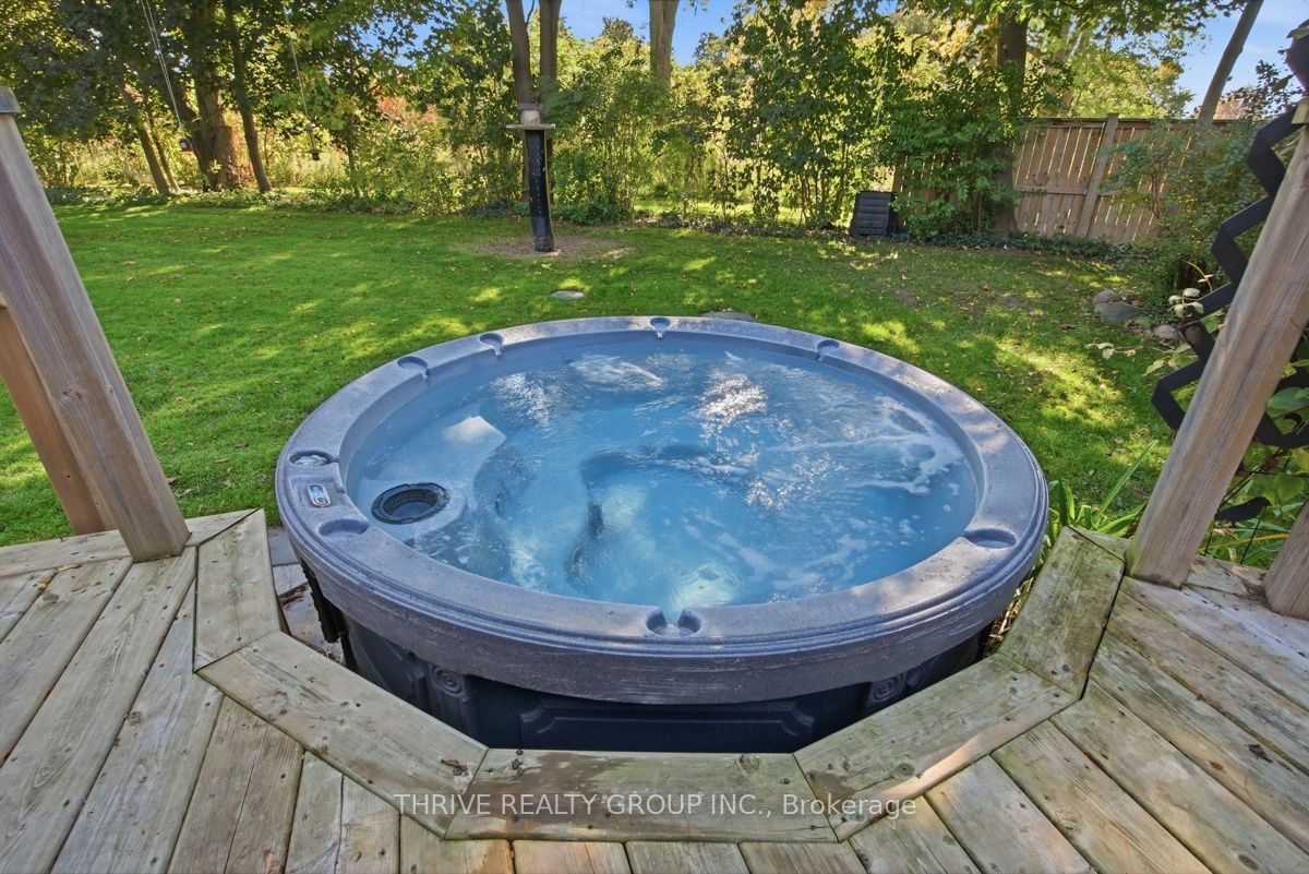 365 Sunset Drive Property Photo 44