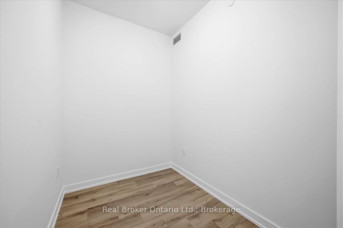 30 Francis Street S 3105 Property Photo 13