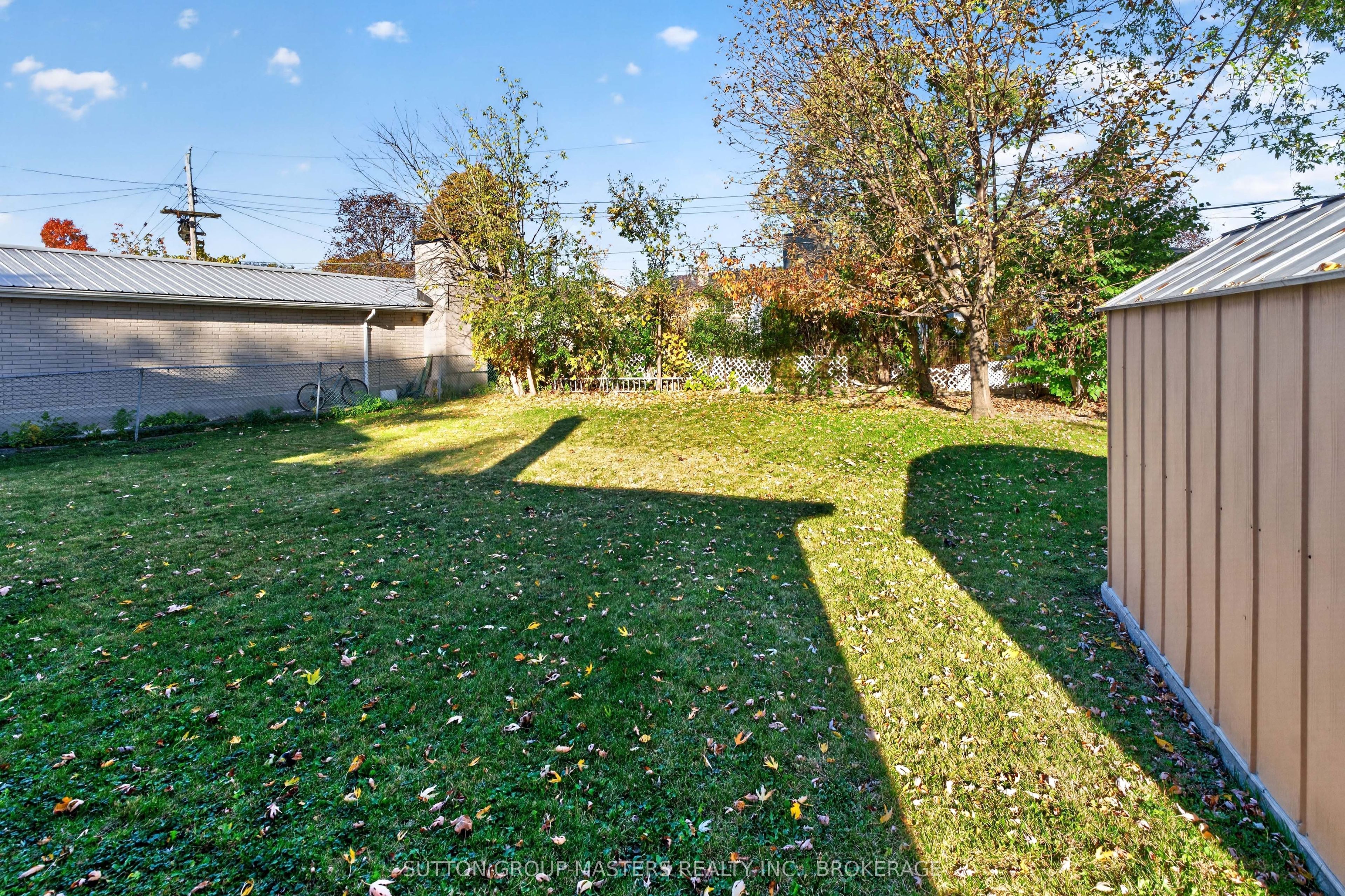 91 Conacher Drive Property Photo 4