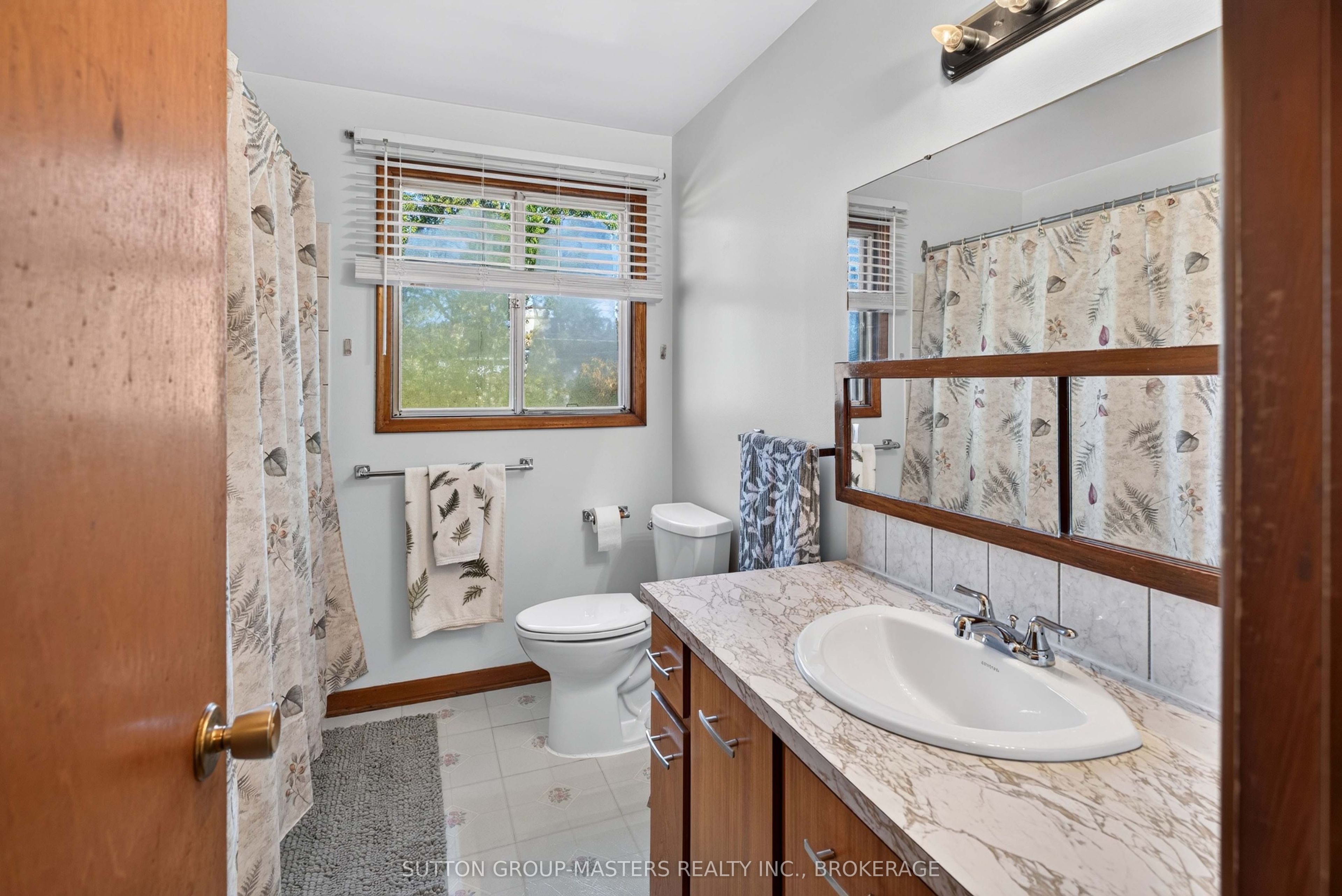 91 Conacher Drive Property Photo 23