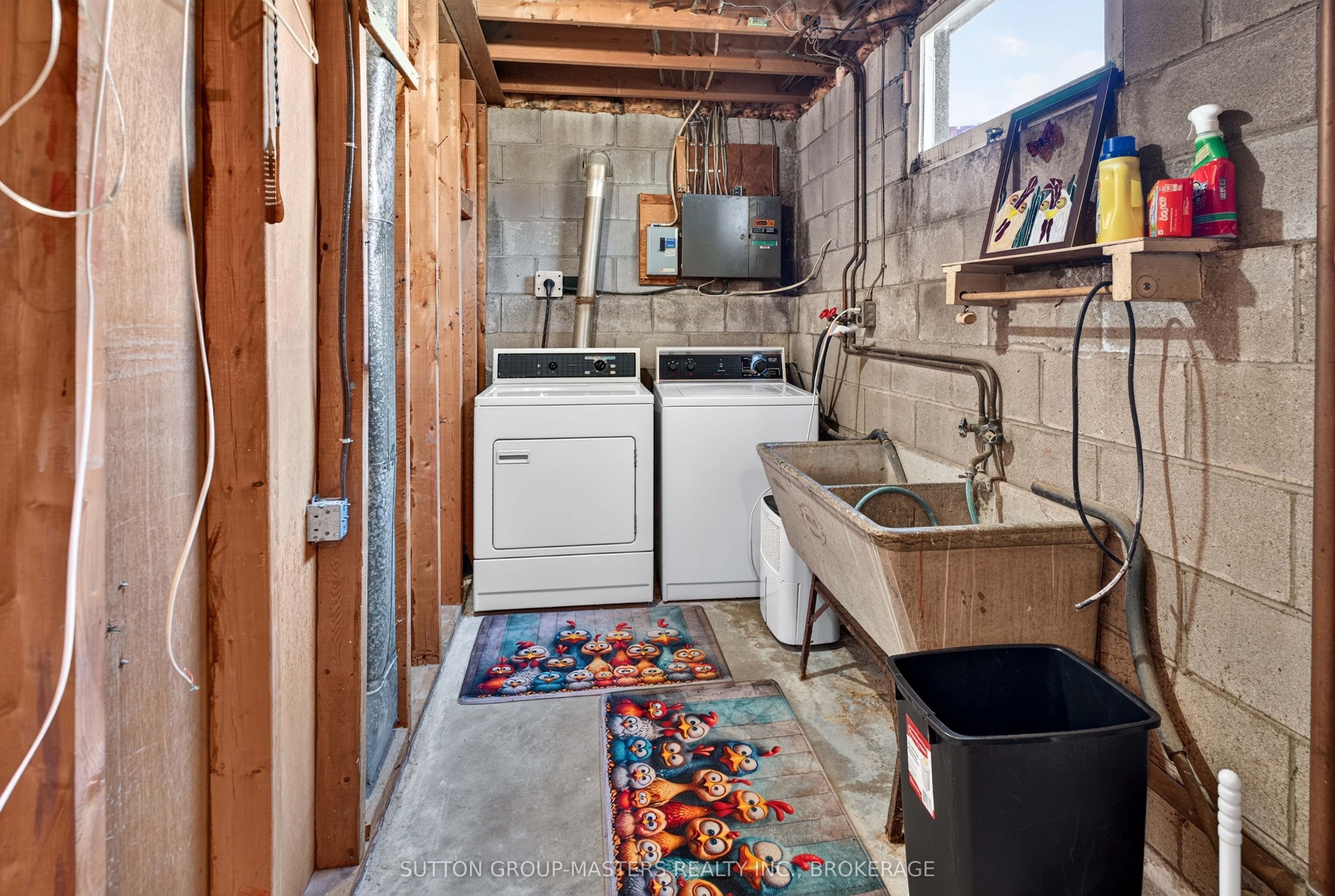 91 Conacher Drive Property Photo 30