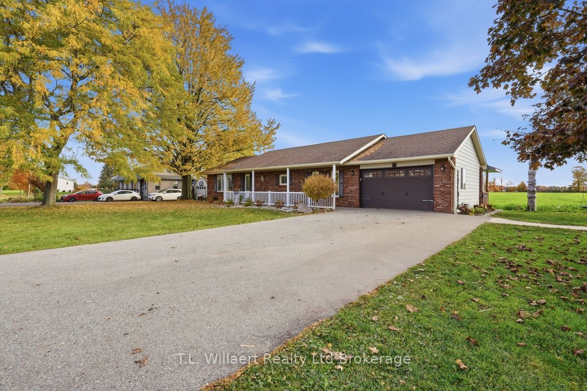 5996 Imperial Road Property Photo 3